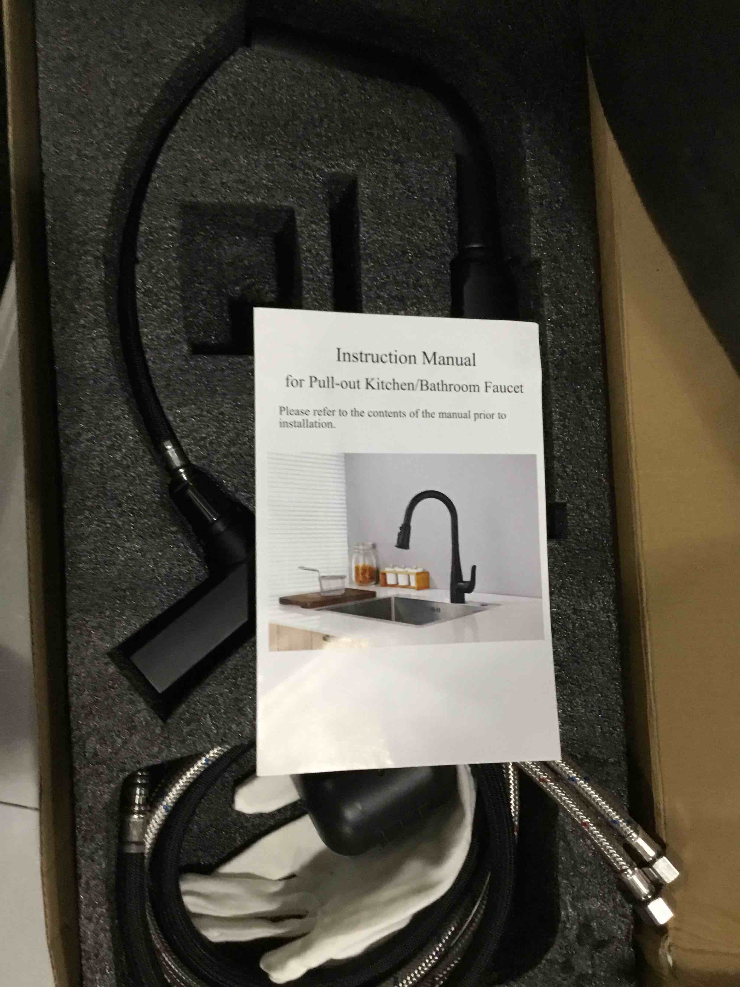 https://s3.amazonaws.com/lotting-images-prod/bidfta/RED6832125_1730831007138.jpeg