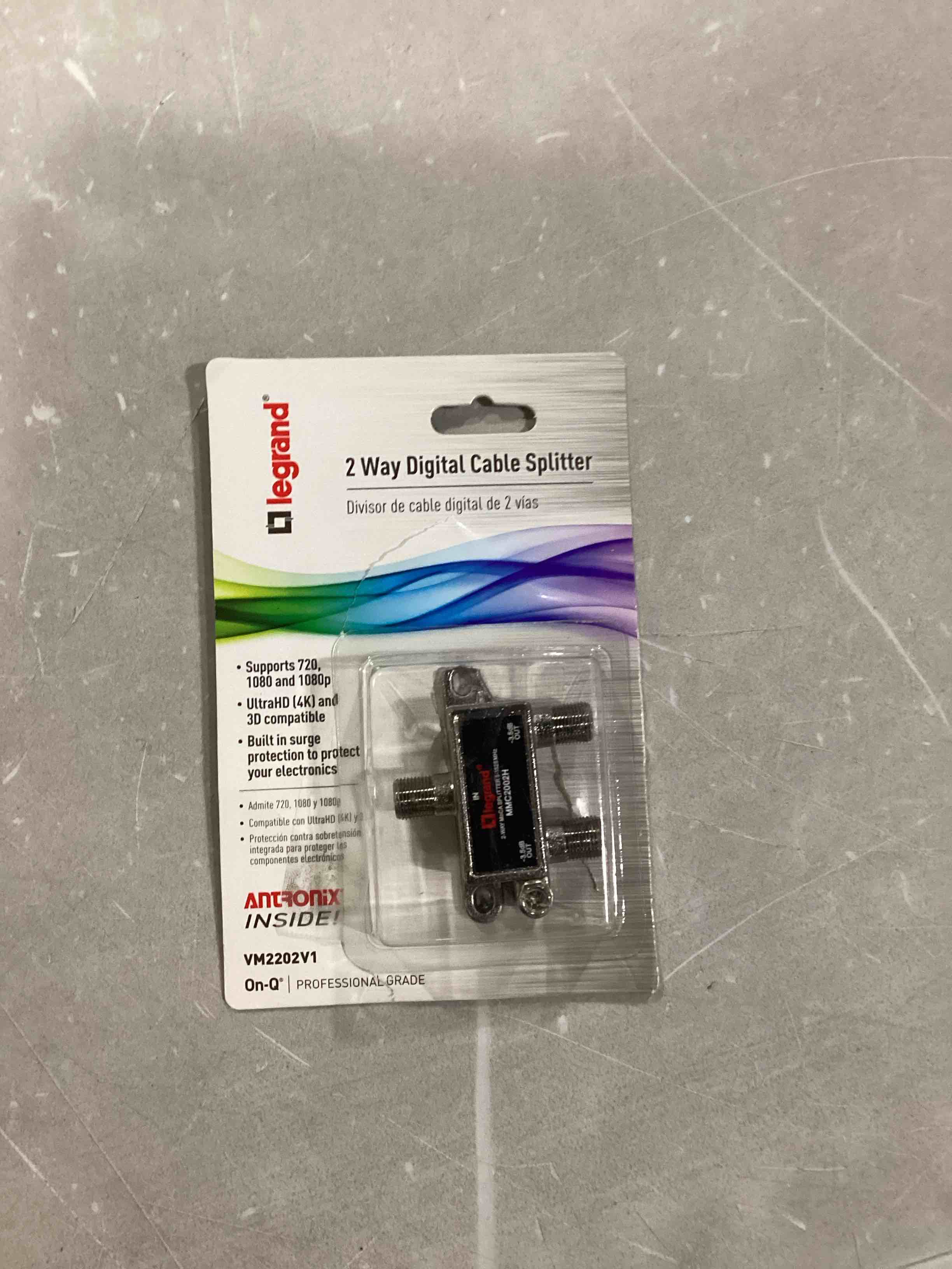 https://s3.amazonaws.com/lotting-images-prod/bidfta/RED6833023_1730481867781.jpeg