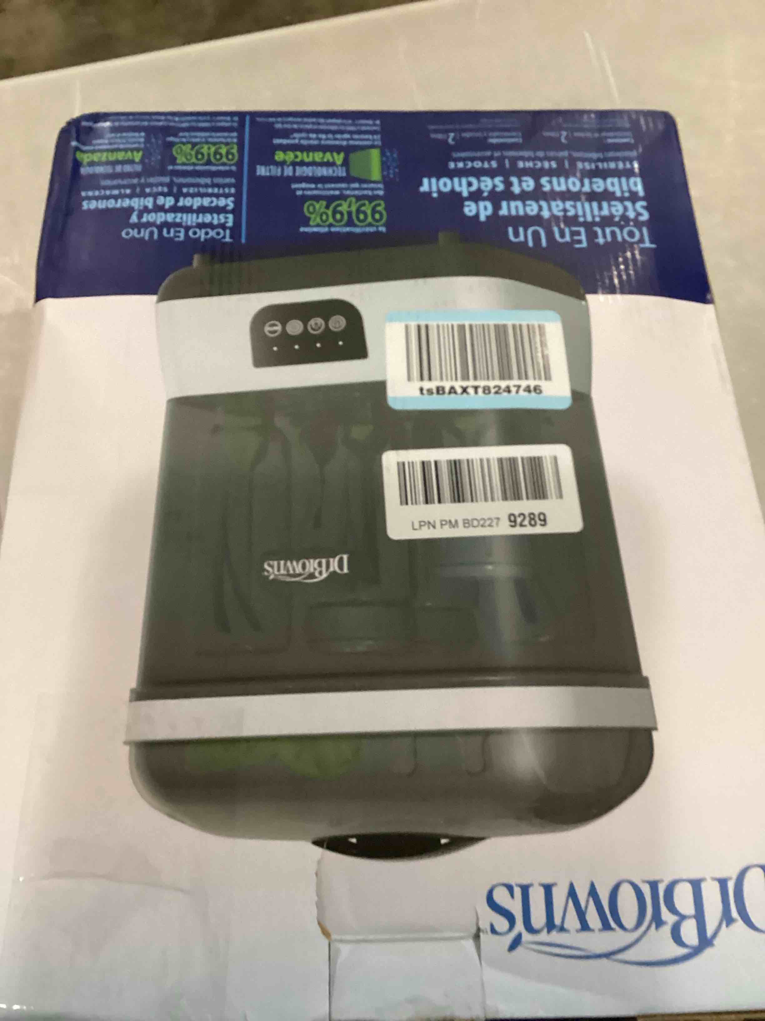 https://s3.amazonaws.com/lotting-images-prod/bidfta/RED6833211_1730738683433.jpeg