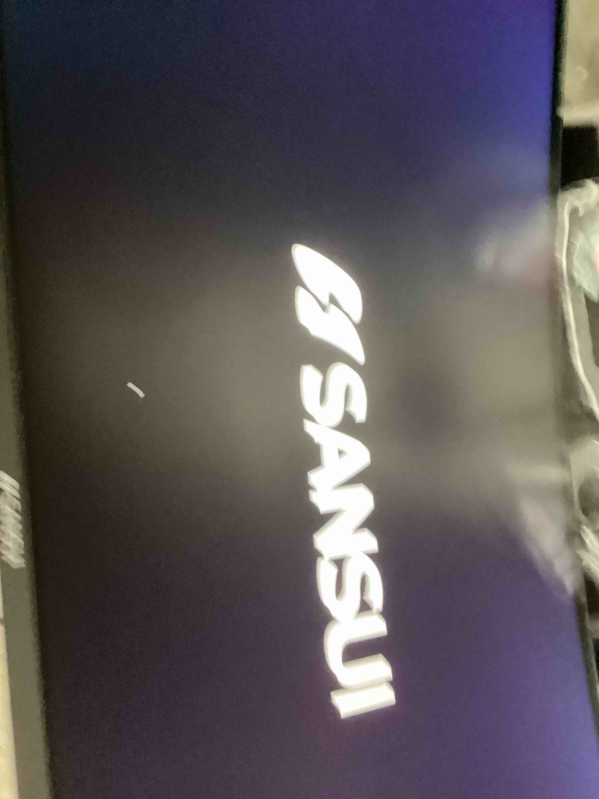 https://s3.amazonaws.com/lotting-images-prod/bidfta/RED6833225_1730742323521.jpeg