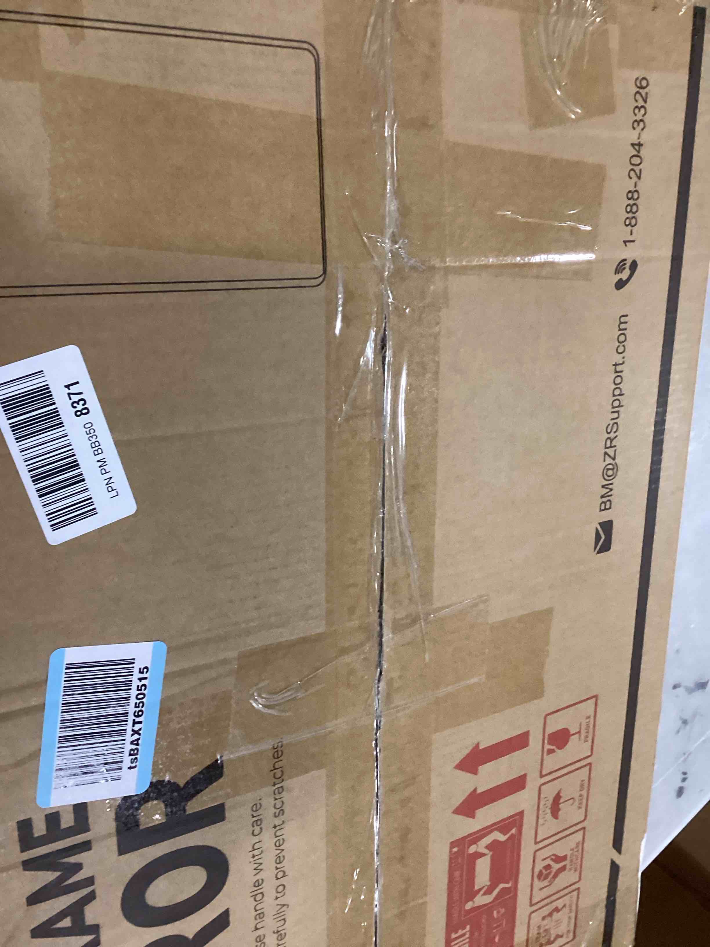 https://s3.amazonaws.com/lotting-images-prod/bidfta/RED6833452_1730906392293.jpeg