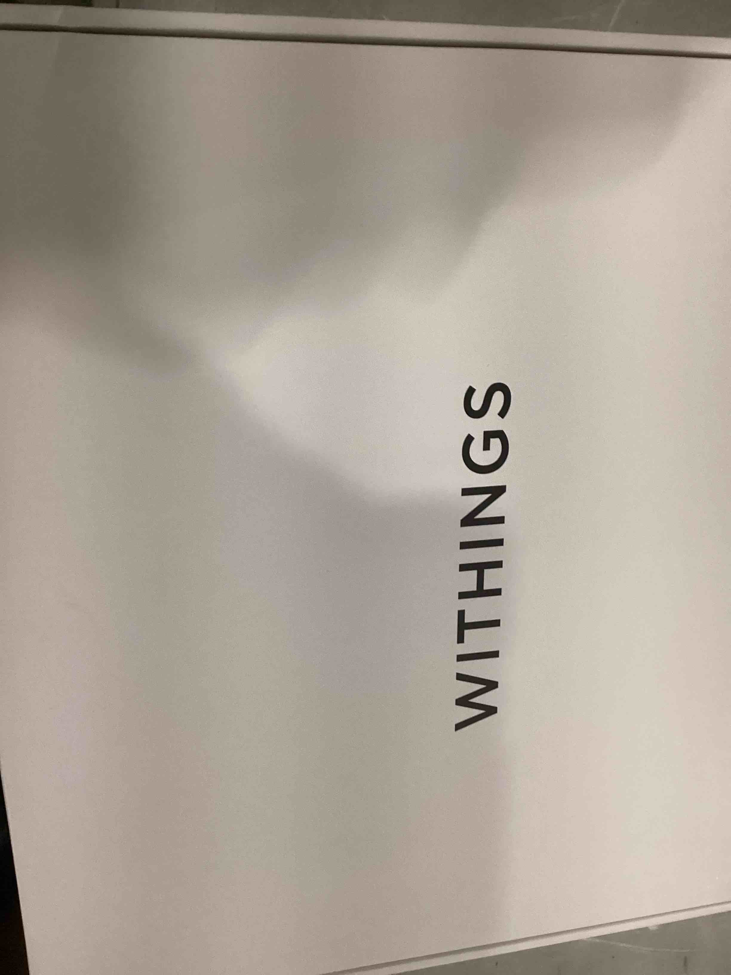 https://s3.amazonaws.com/lotting-images-prod/bidfta/RED6833499_1730911543923.jpeg