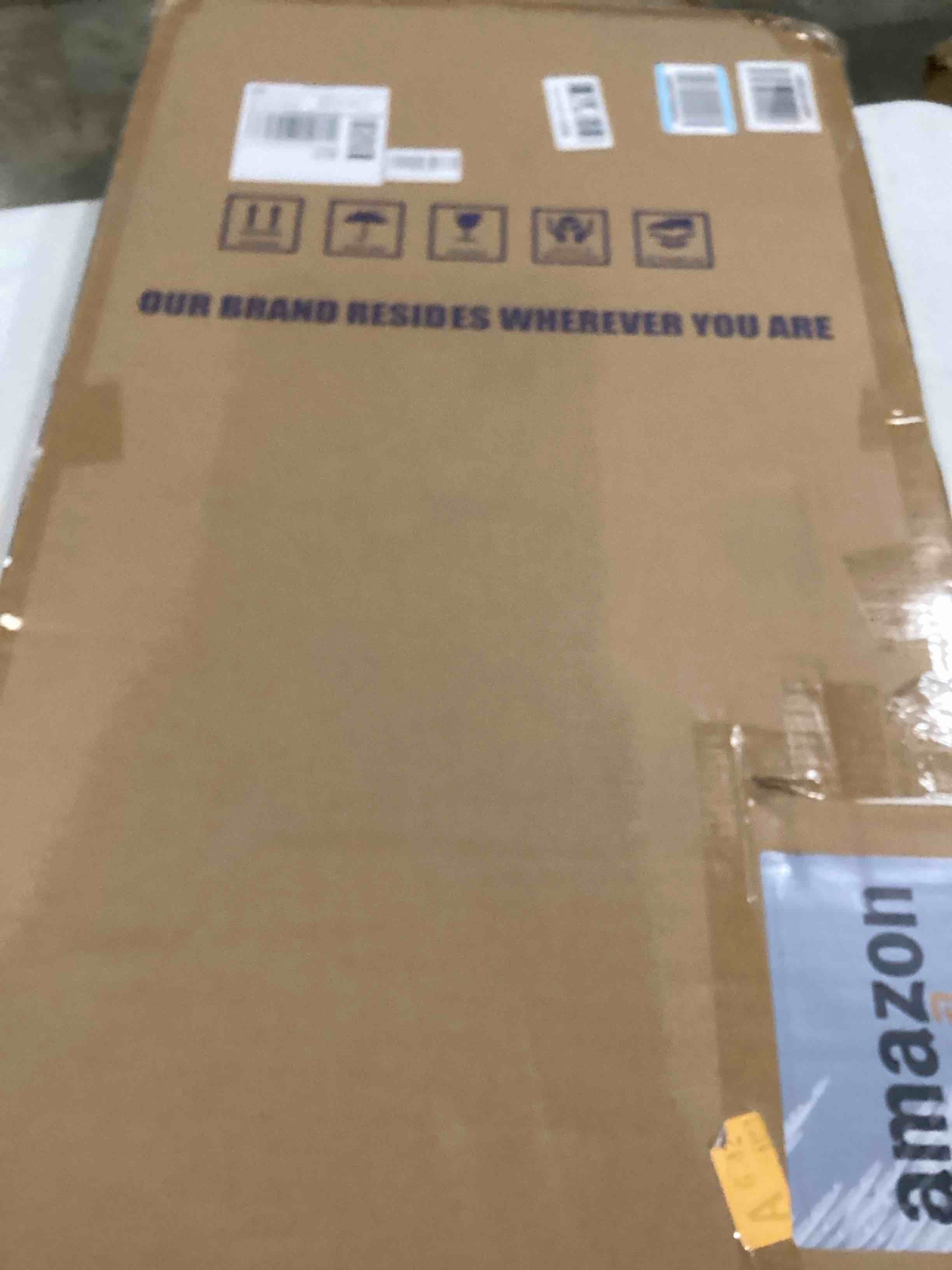 https://s3.amazonaws.com/lotting-images-prod/bidfta/RED6833812_1731943310300.jpeg