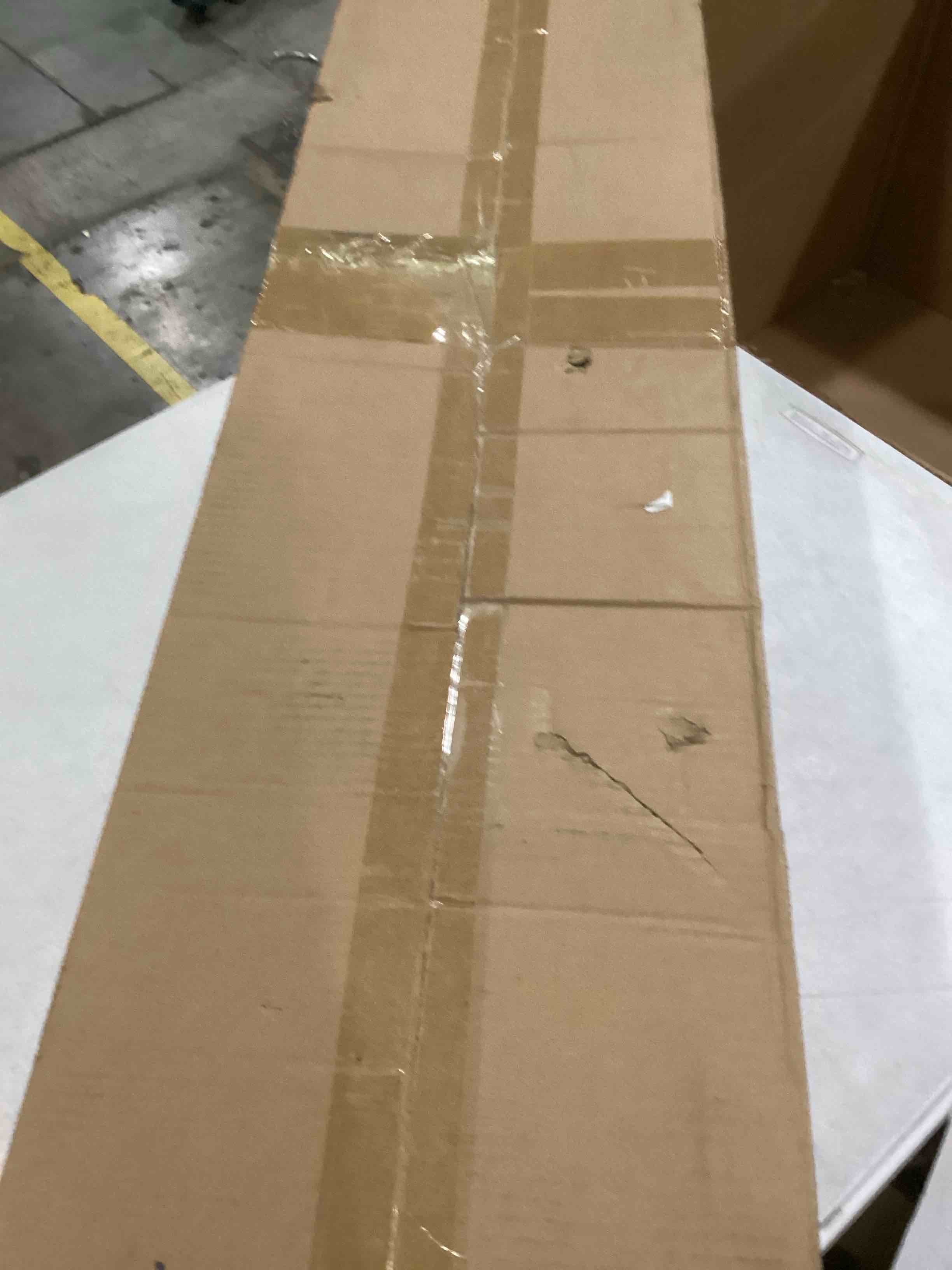 https://s3.amazonaws.com/lotting-images-prod/bidfta/RED6833914_1732027089059.jpeg