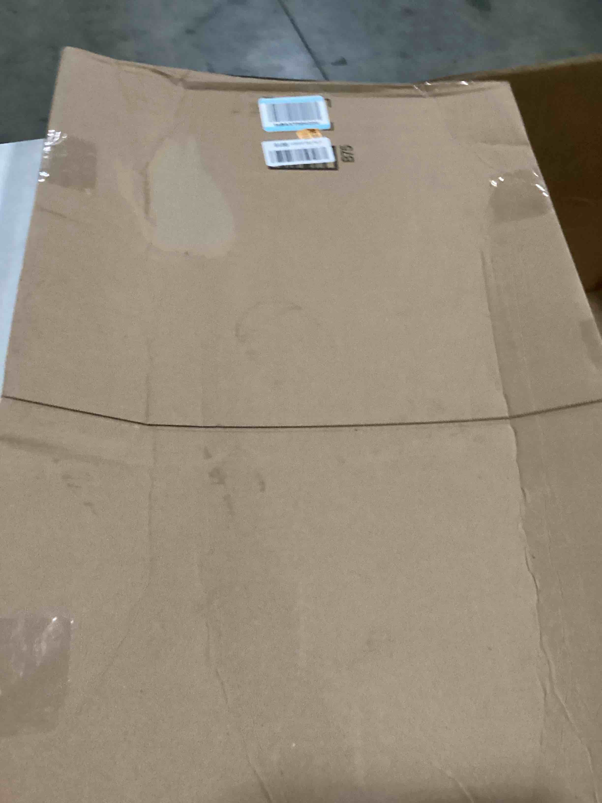 https://s3.amazonaws.com/lotting-images-prod/bidfta/RED6834339_1732285698518.jpeg