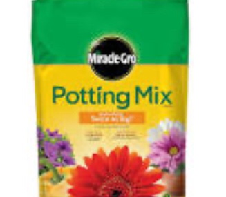 Miracle-Gro Potting Mix Soil for Indoor & Outdoor Containers 8 qt.