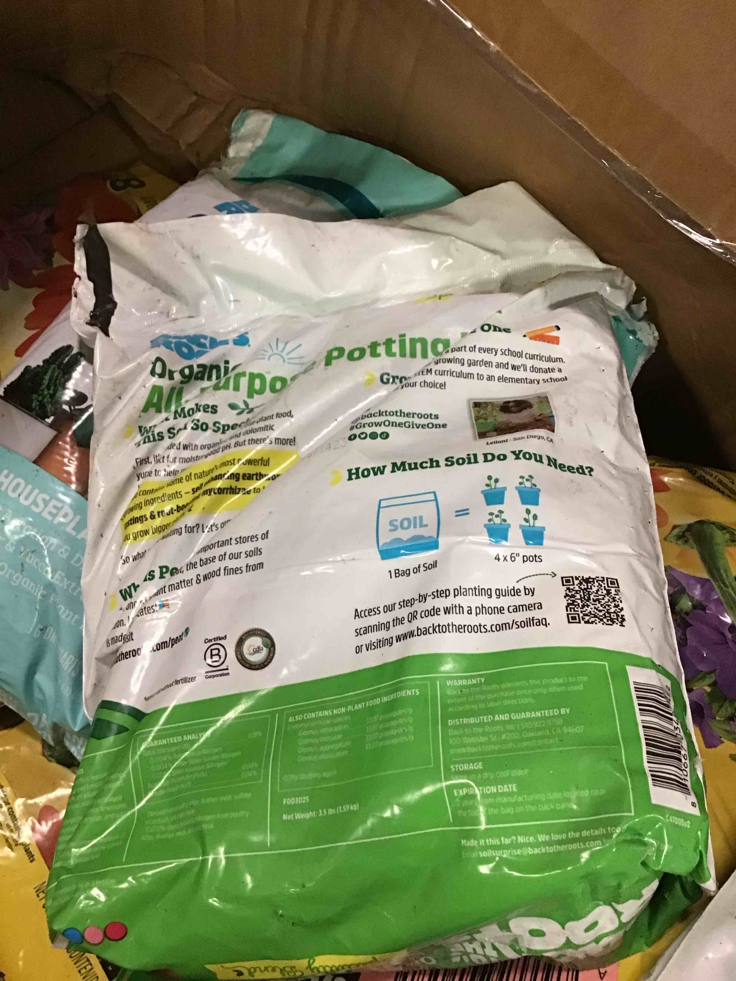 https://s3.amazonaws.com/lotting-images-prod/bidfta/RED6835947_1721668572048.jpeg
