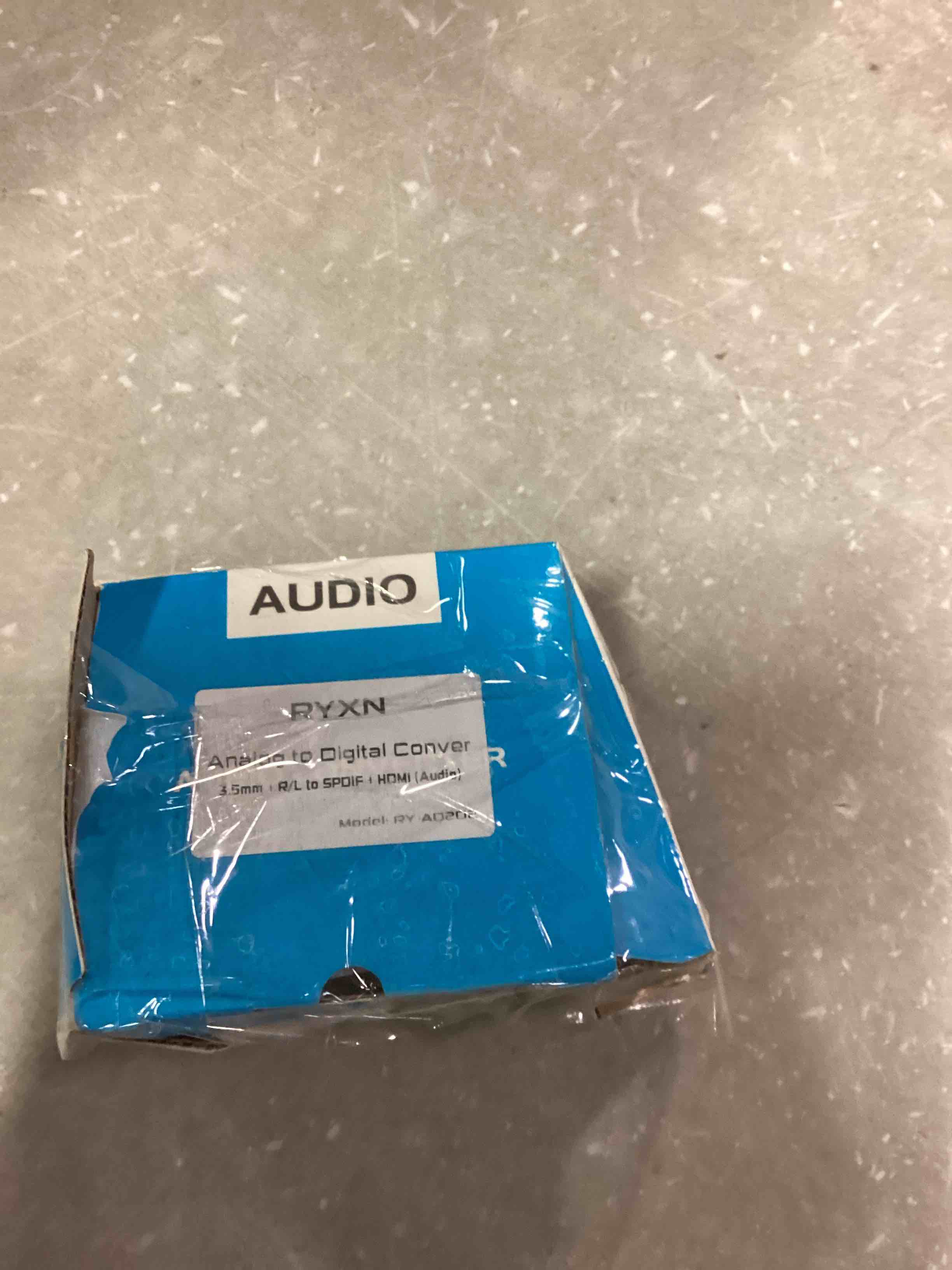 https://s3.amazonaws.com/lotting-images-prod/bidfta/RED6836114_1721693886037.jpeg