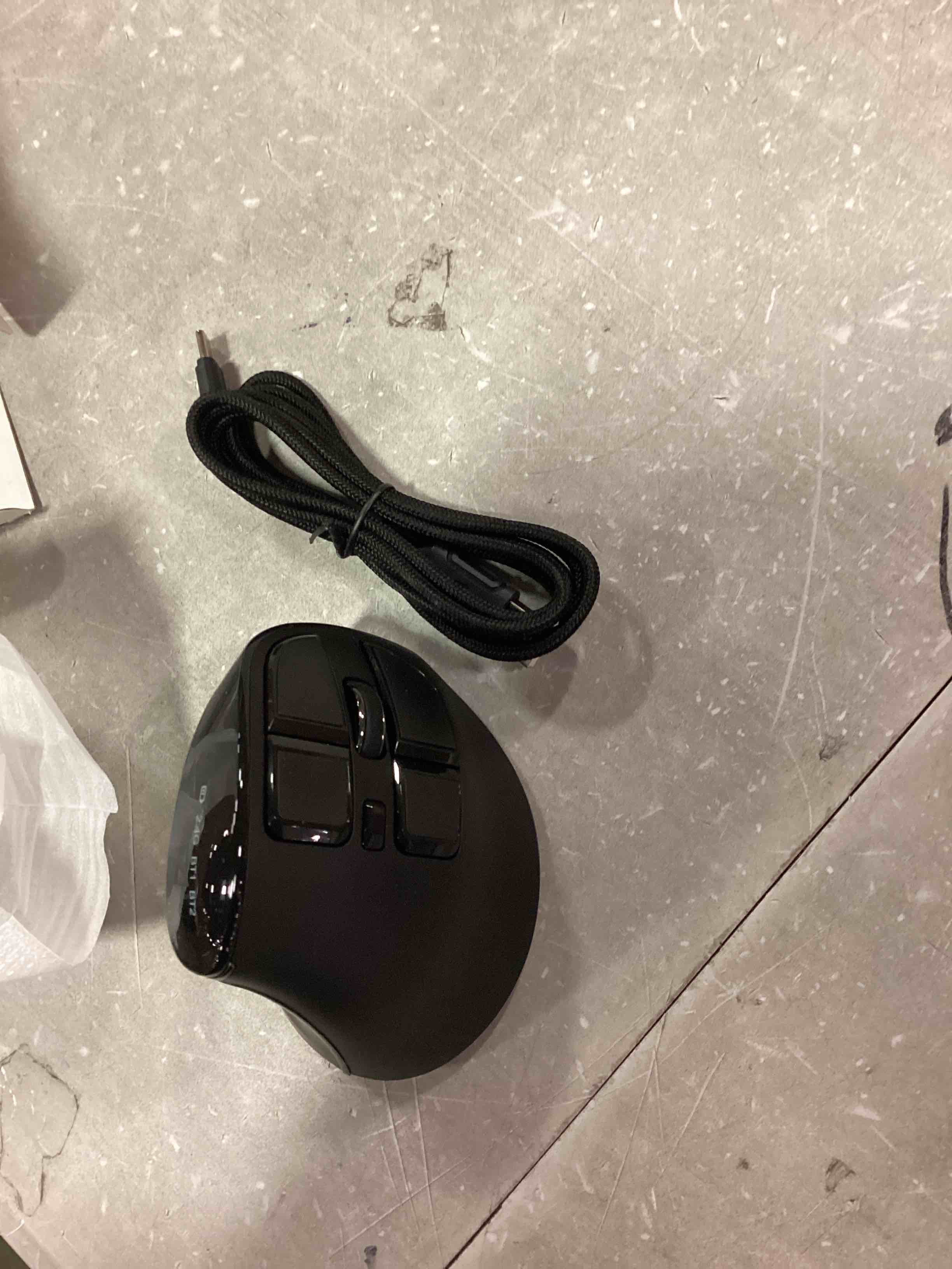 https://s3.amazonaws.com/lotting-images-prod/bidfta/RED6836198_1721703166519.jpeg