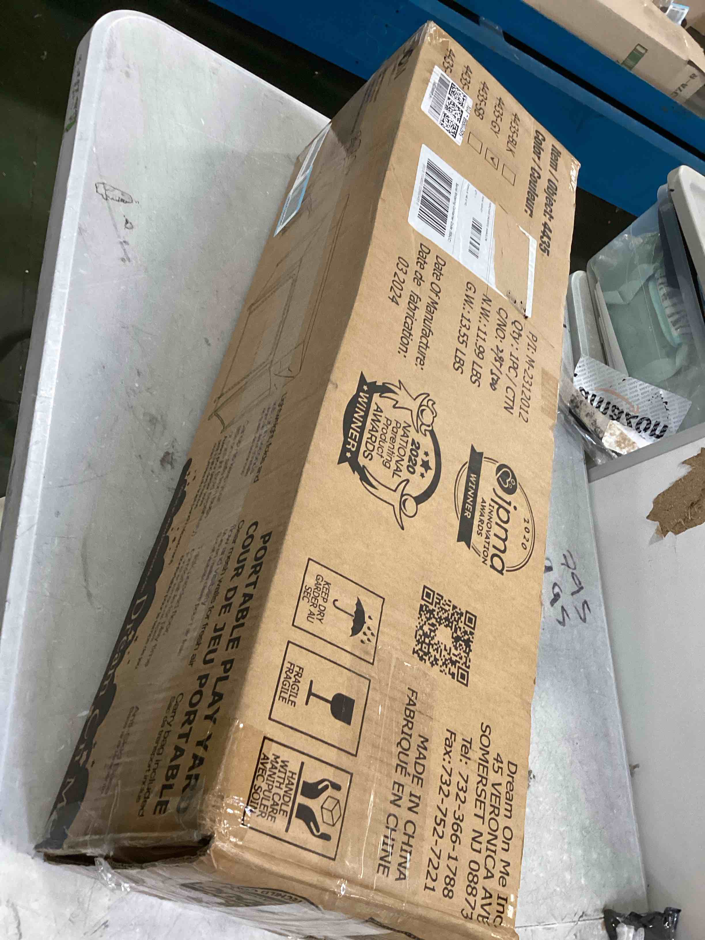 https://s3.amazonaws.com/lotting-images-prod/bidfta/RED6837714_1721825244688.jpeg