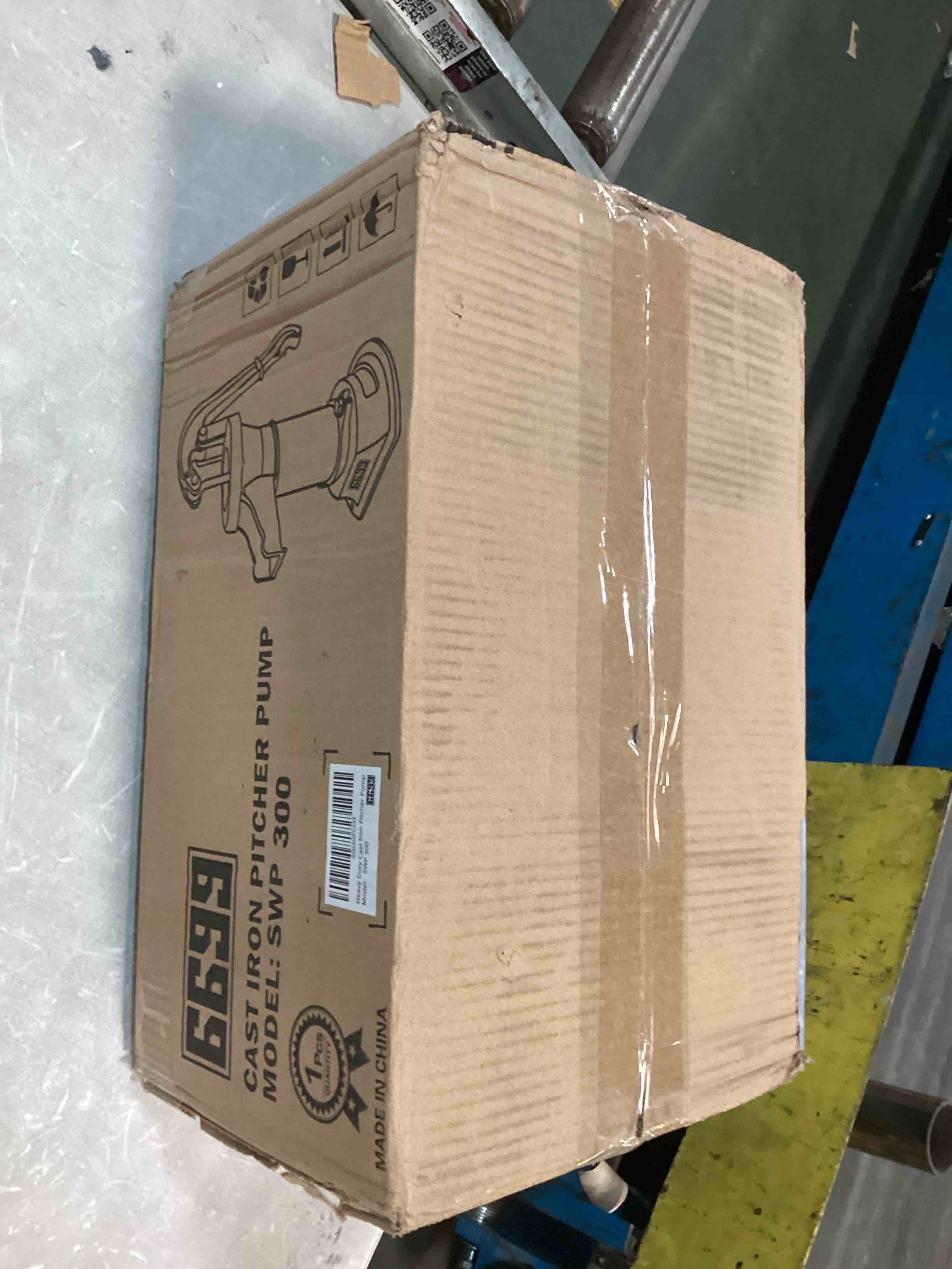 https://s3.amazonaws.com/lotting-images-prod/bidfta/RED6838272_1722006124539.jpeg