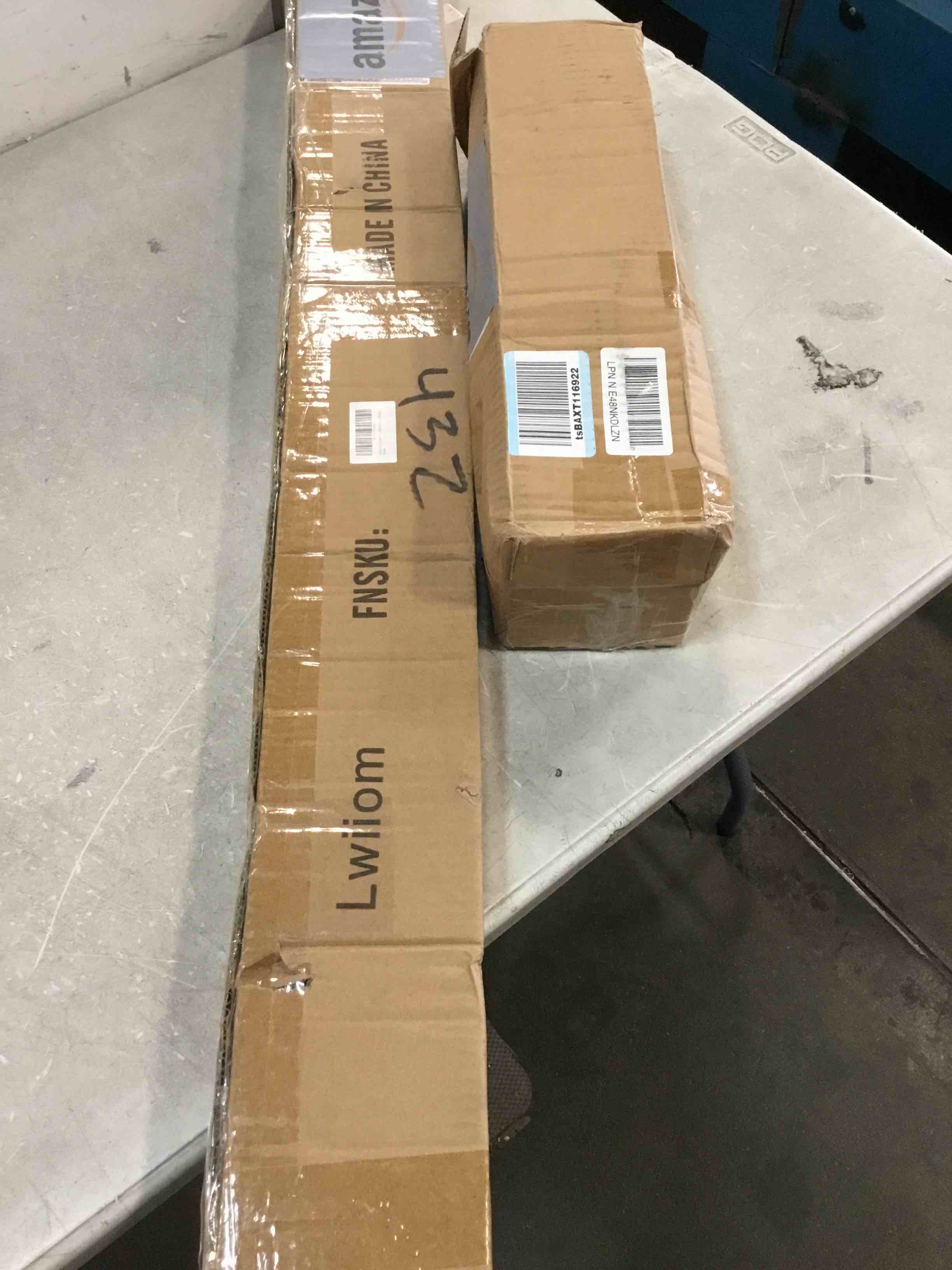 https://s3.amazonaws.com/lotting-images-prod/bidfta/RED6839368_1722032001846.jpeg