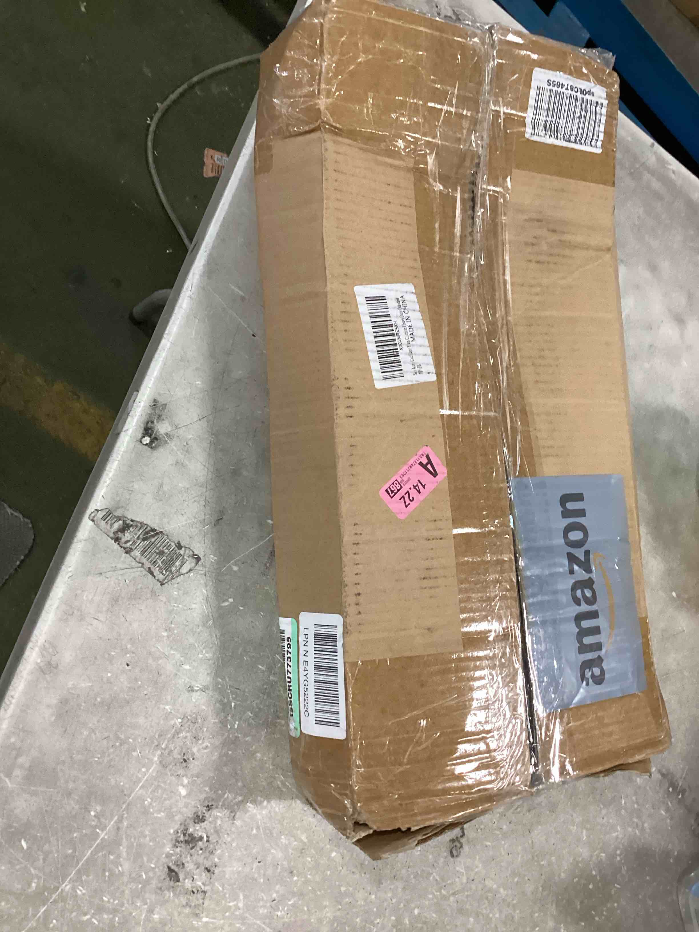 https://s3.amazonaws.com/lotting-images-prod/bidfta/RED6842188_1721755468882.jpeg