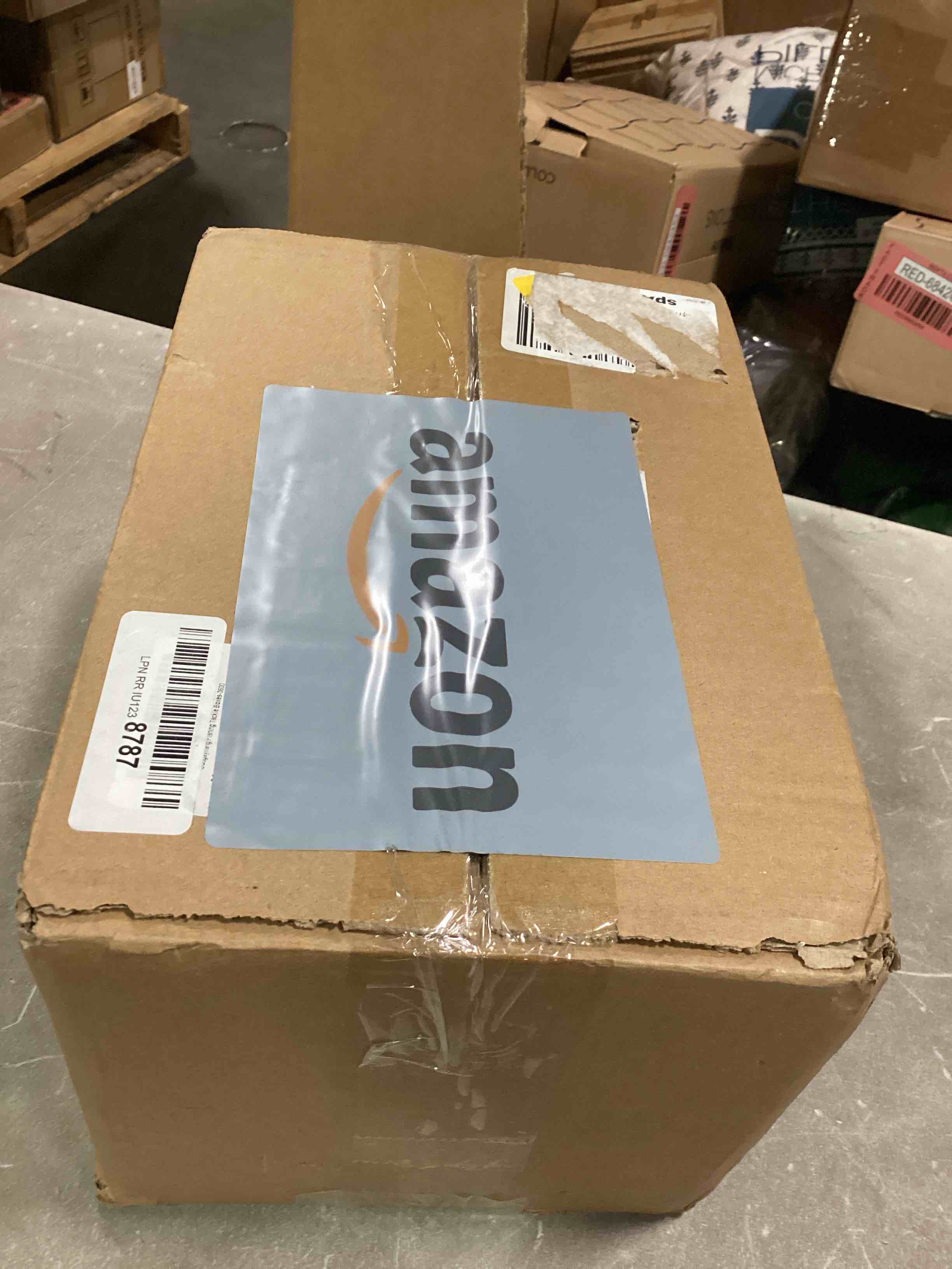 https://s3.amazonaws.com/lotting-images-prod/bidfta/RED6842460_1721789567004.jpeg