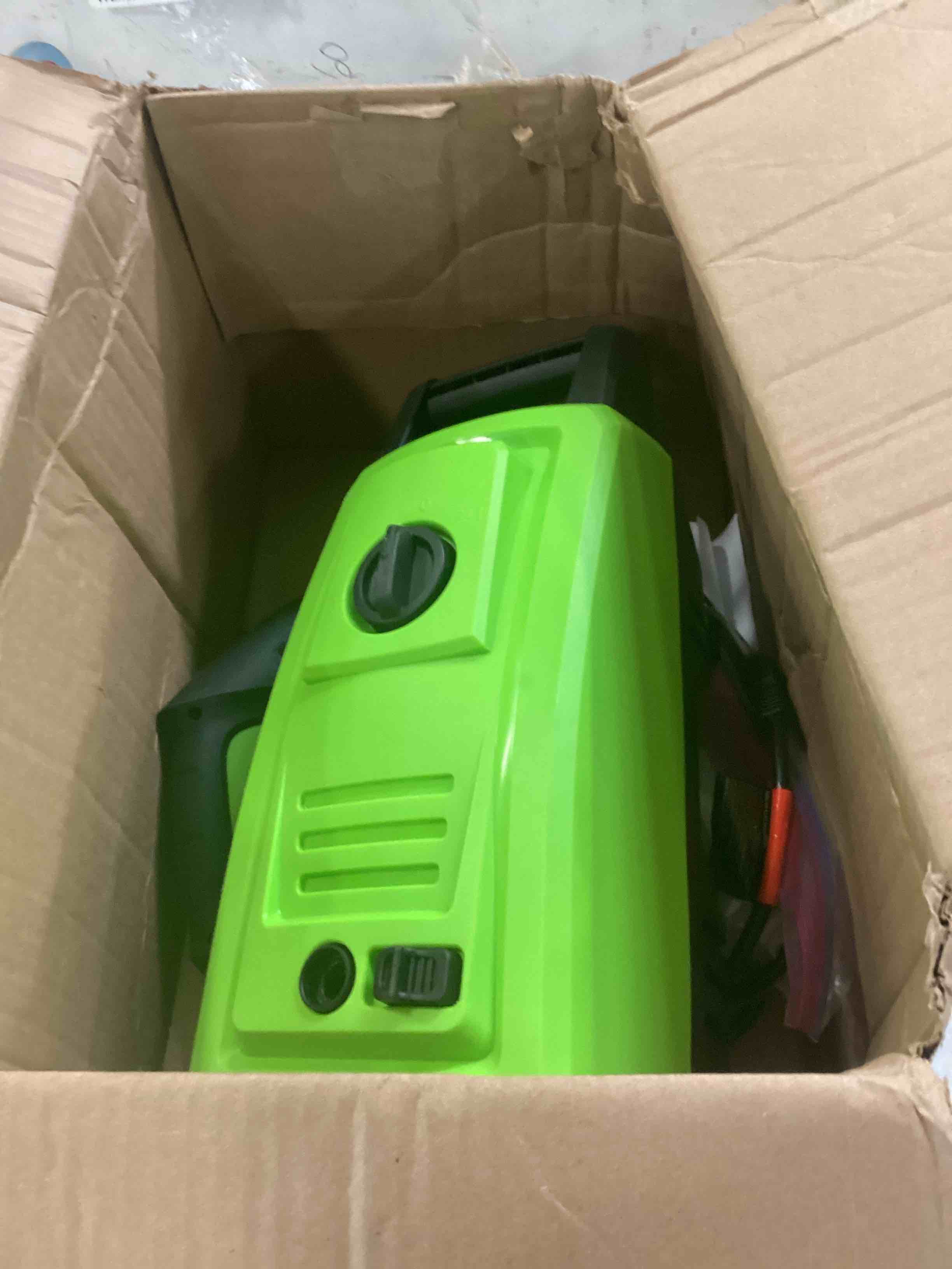 https://s3.amazonaws.com/lotting-images-prod/bidfta/RED6842945_1722006699993.jpeg