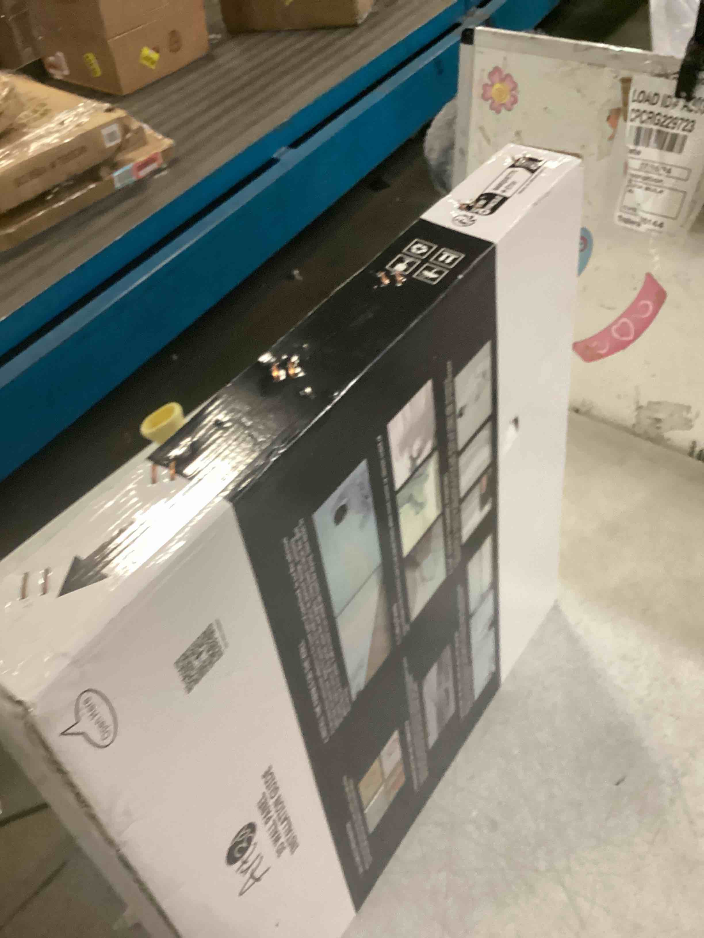 https://s3.amazonaws.com/lotting-images-prod/bidfta/RED6842950_1722007008304.jpeg
