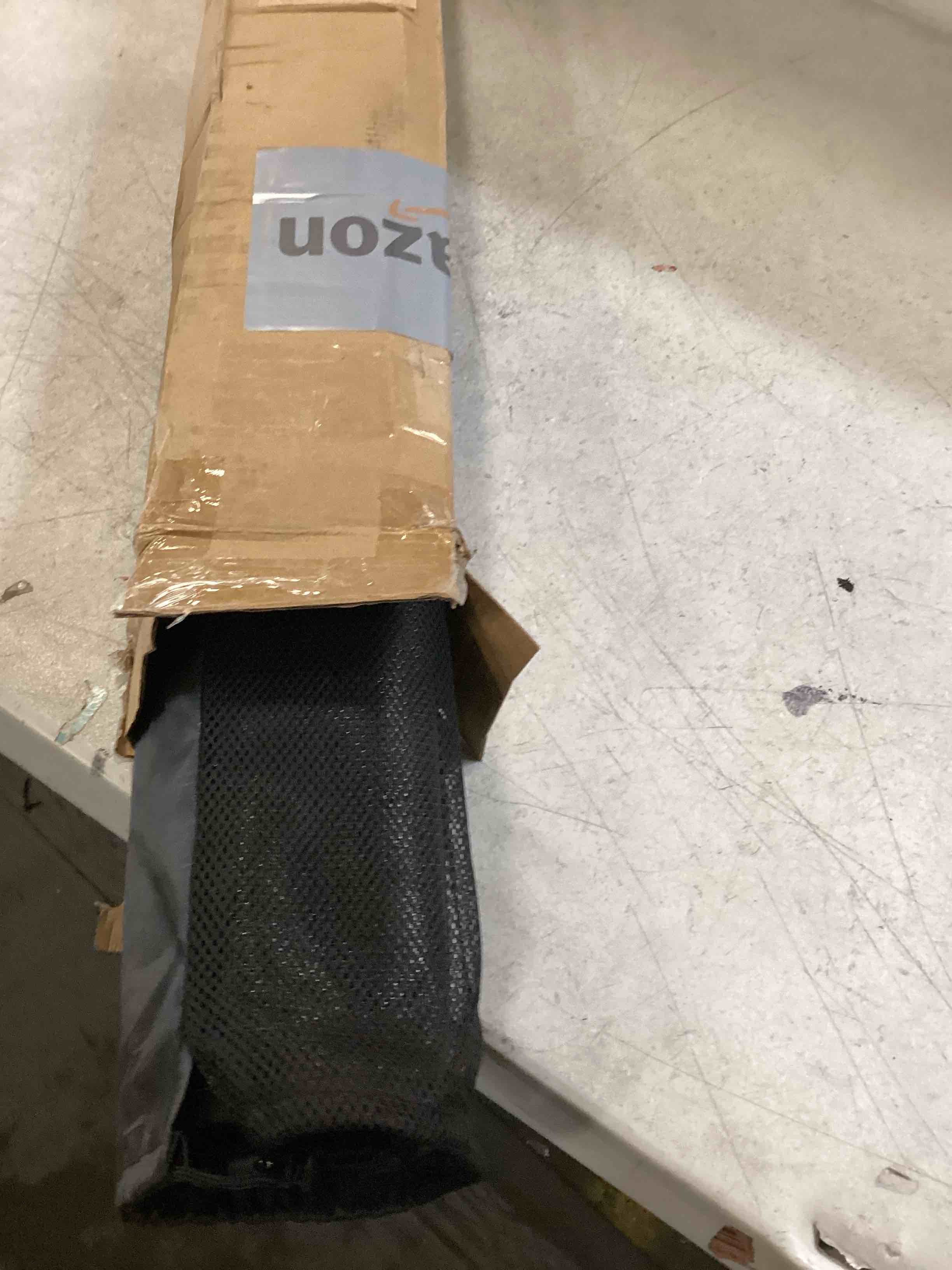 https://s3.amazonaws.com/lotting-images-prod/bidfta/RED6843405_1722275308992.jpeg