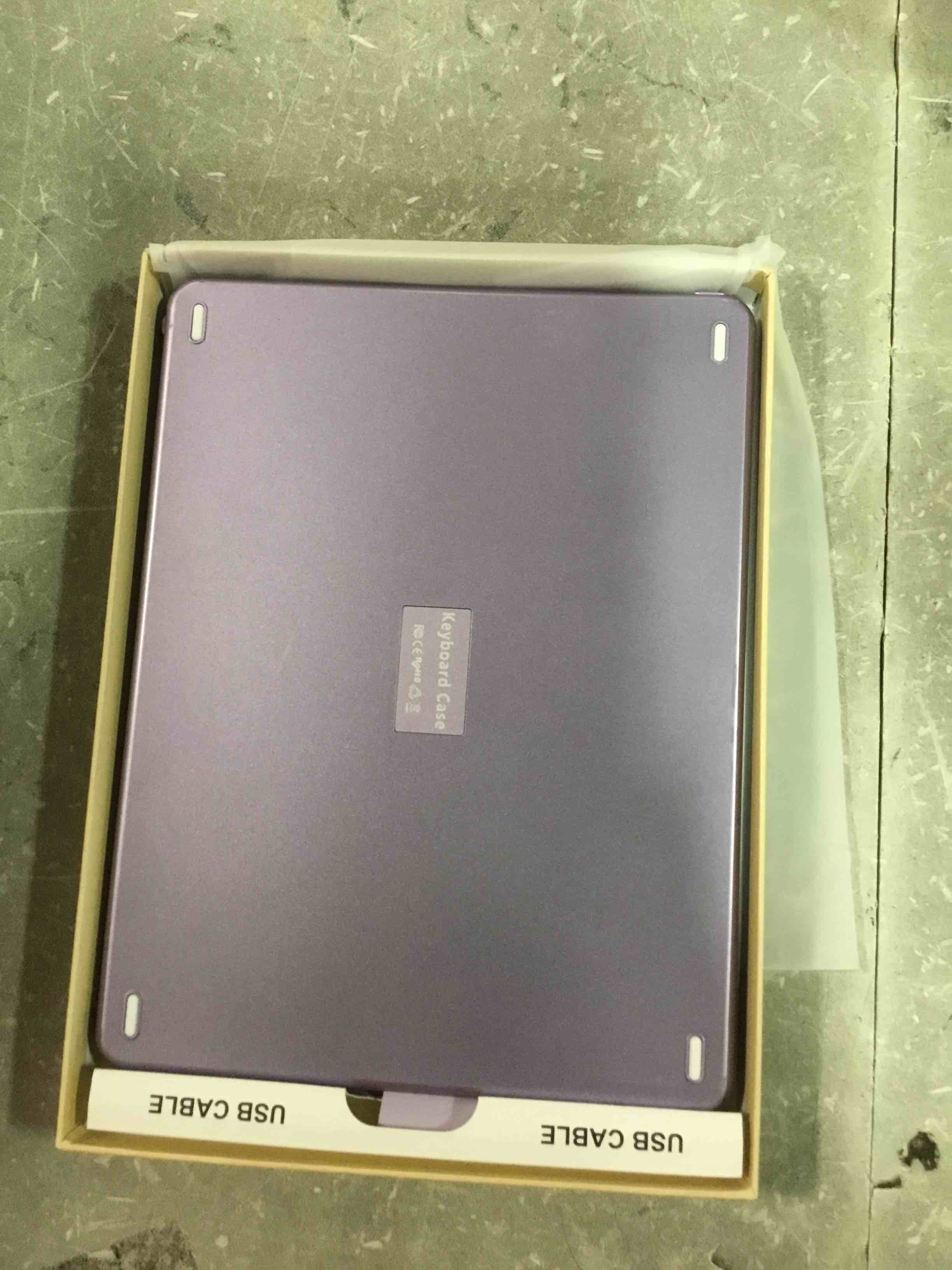 https://s3.amazonaws.com/lotting-images-prod/bidfta/RED6843653_1721756945455.jpeg