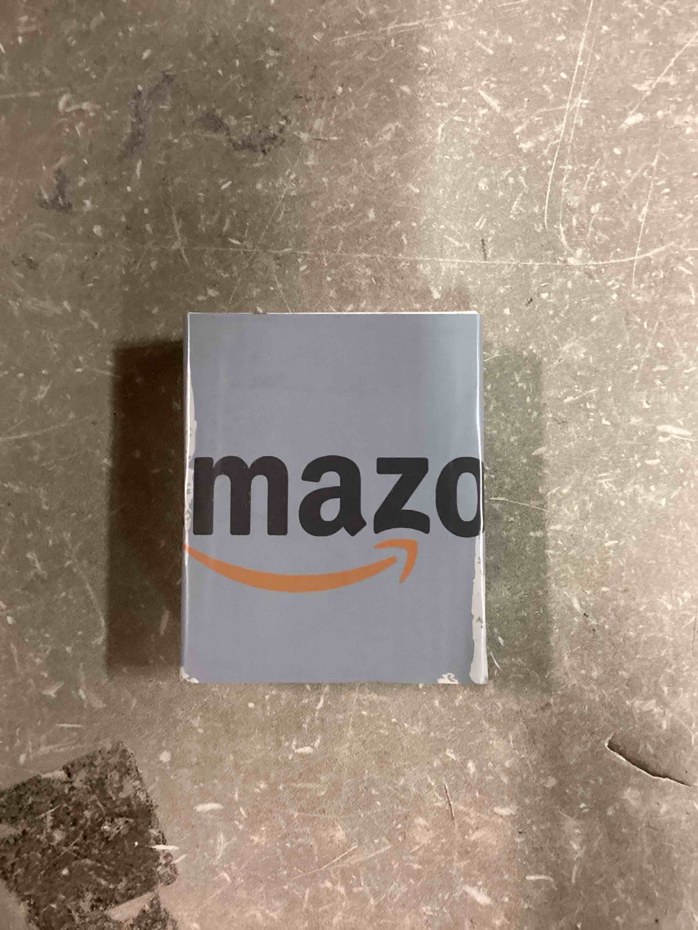 https://s3.amazonaws.com/lotting-images-prod/bidfta/RED6843886_1721788782094.jpeg