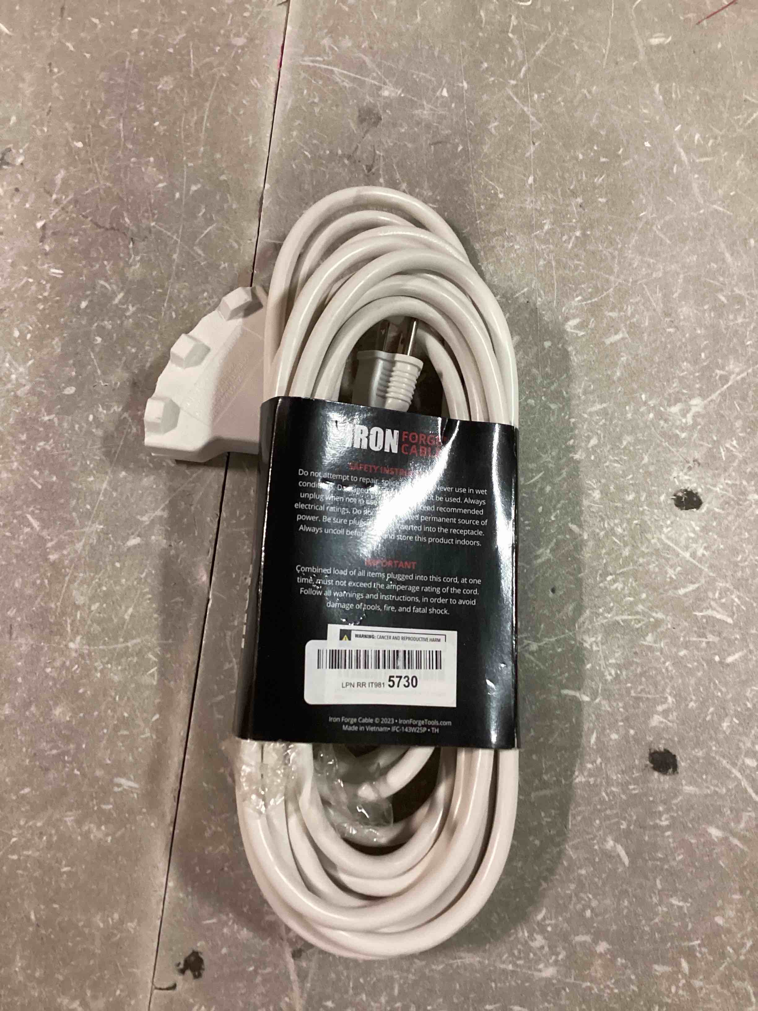 https://s3.amazonaws.com/lotting-images-prod/bidfta/RED6844502_1721874614778.jpeg