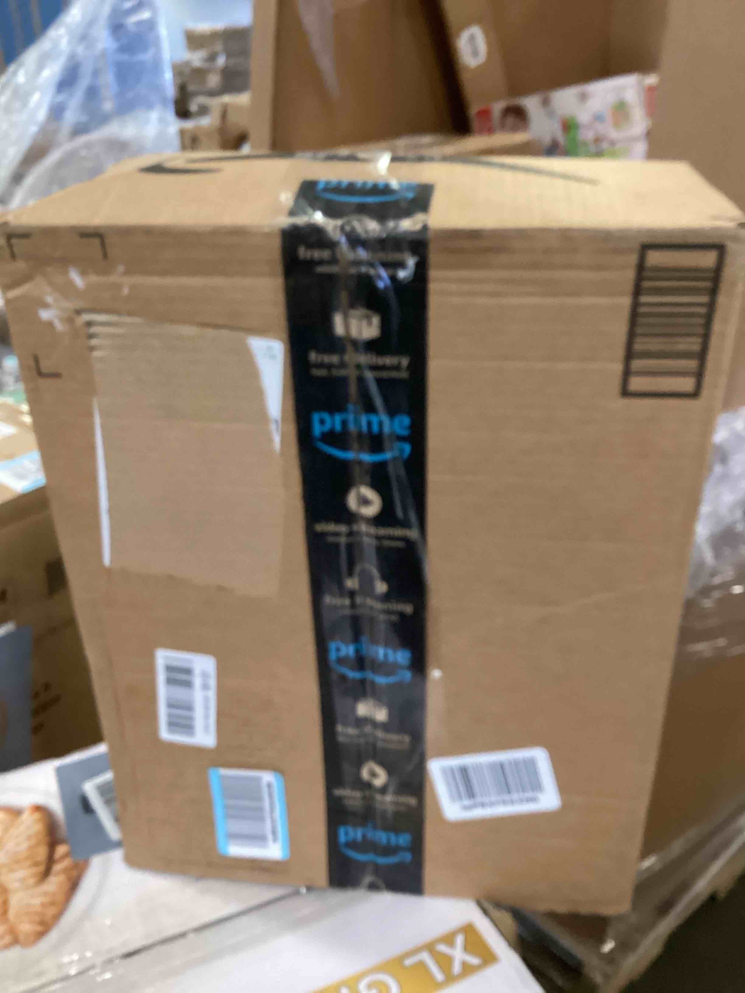 https://s3.amazonaws.com/lotting-images-prod/bidfta/RED6846402_1725474292268.jpeg
