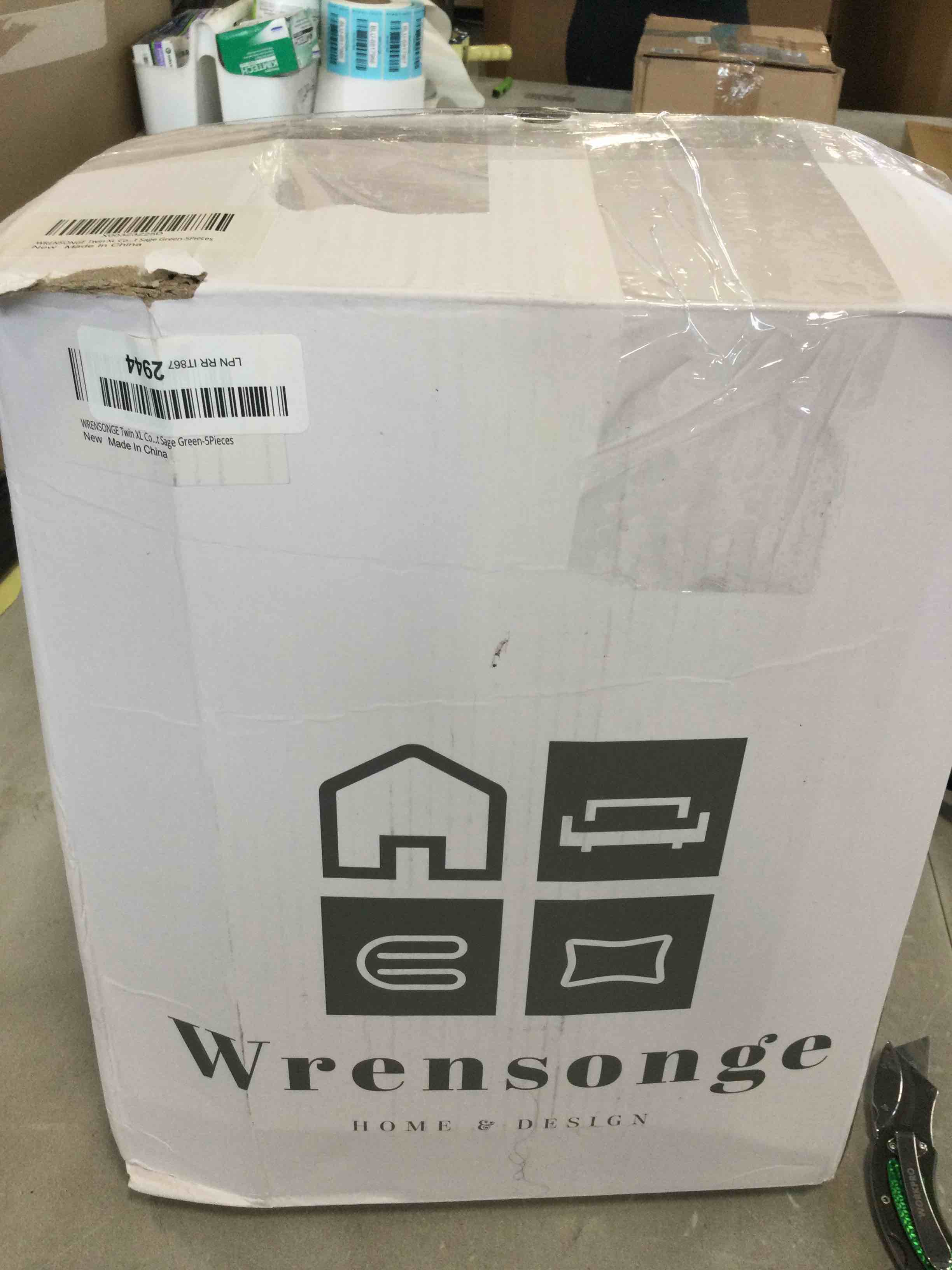 https://s3.amazonaws.com/lotting-images-prod/bidfta/RED6849662_1720531485321.jpeg