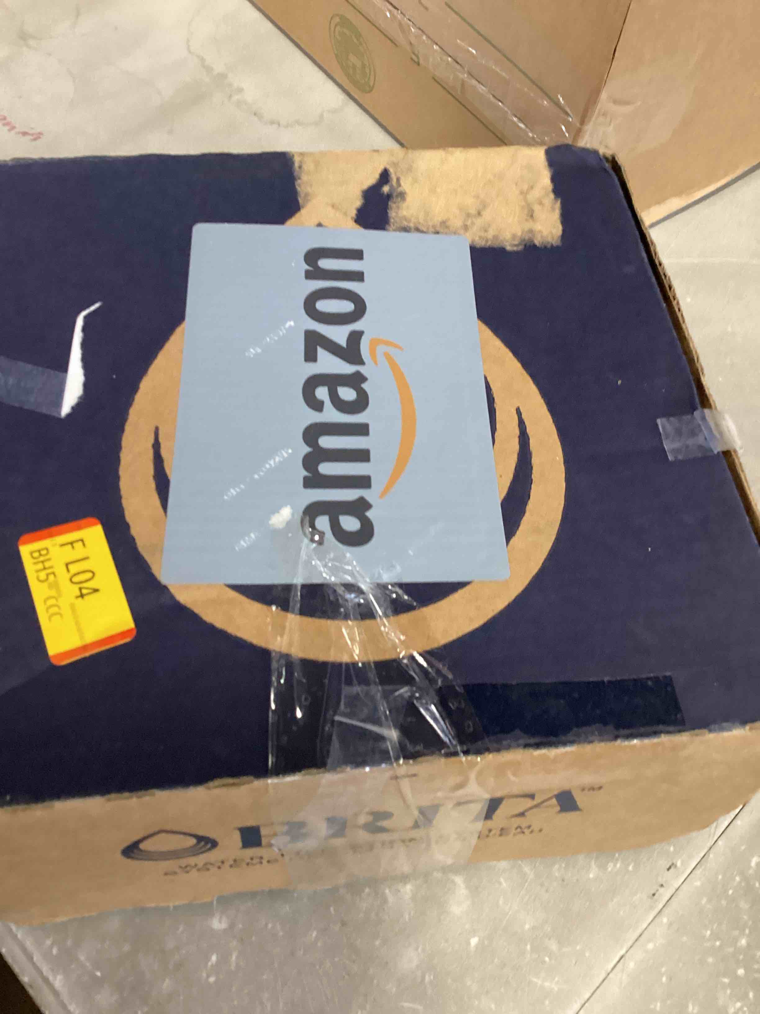 https://s3.amazonaws.com/lotting-images-prod/bidfta/RED6850003_1720631543436.jpeg