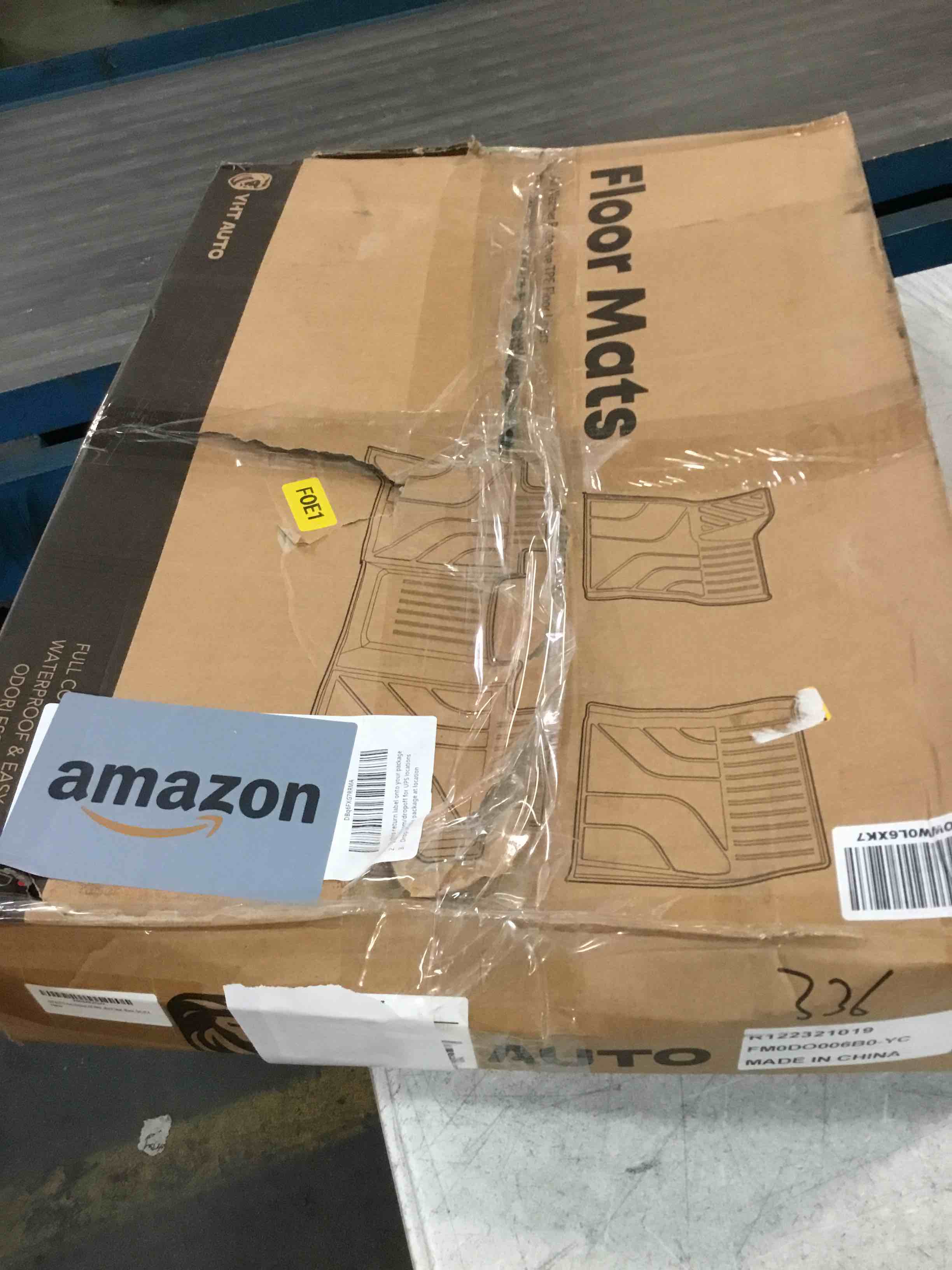 https://s3.amazonaws.com/lotting-images-prod/bidfta/RED6853831_1721160109123.jpeg