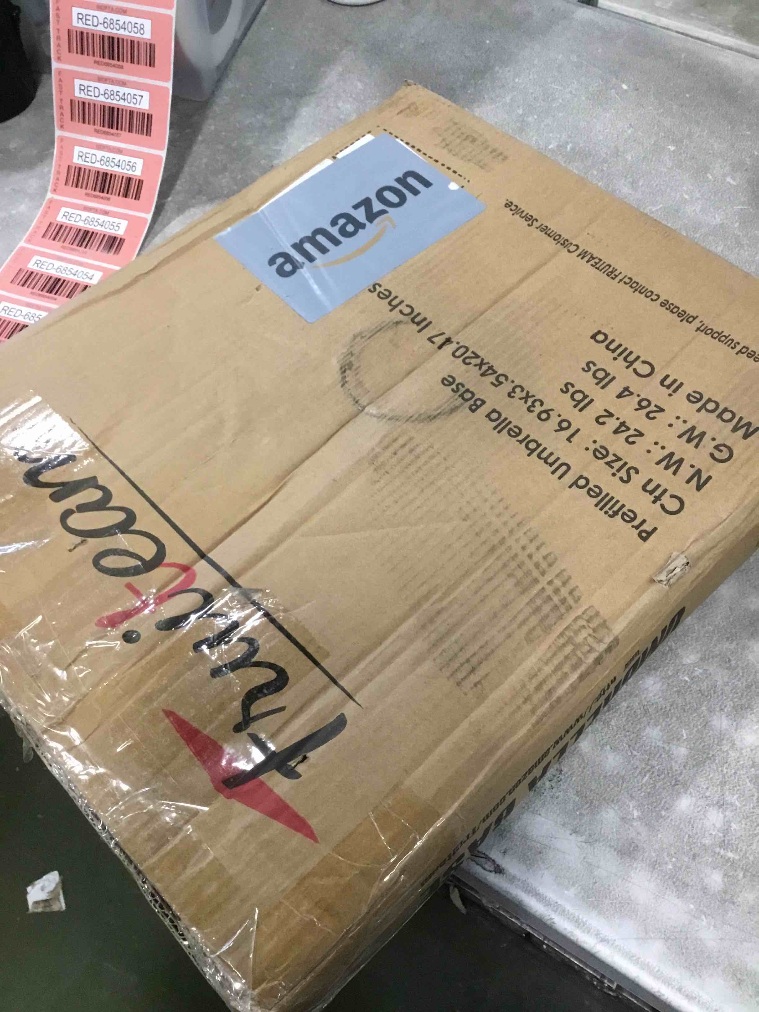 https://s3.amazonaws.com/lotting-images-prod/bidfta/RED6854050_1719598598536.jpeg