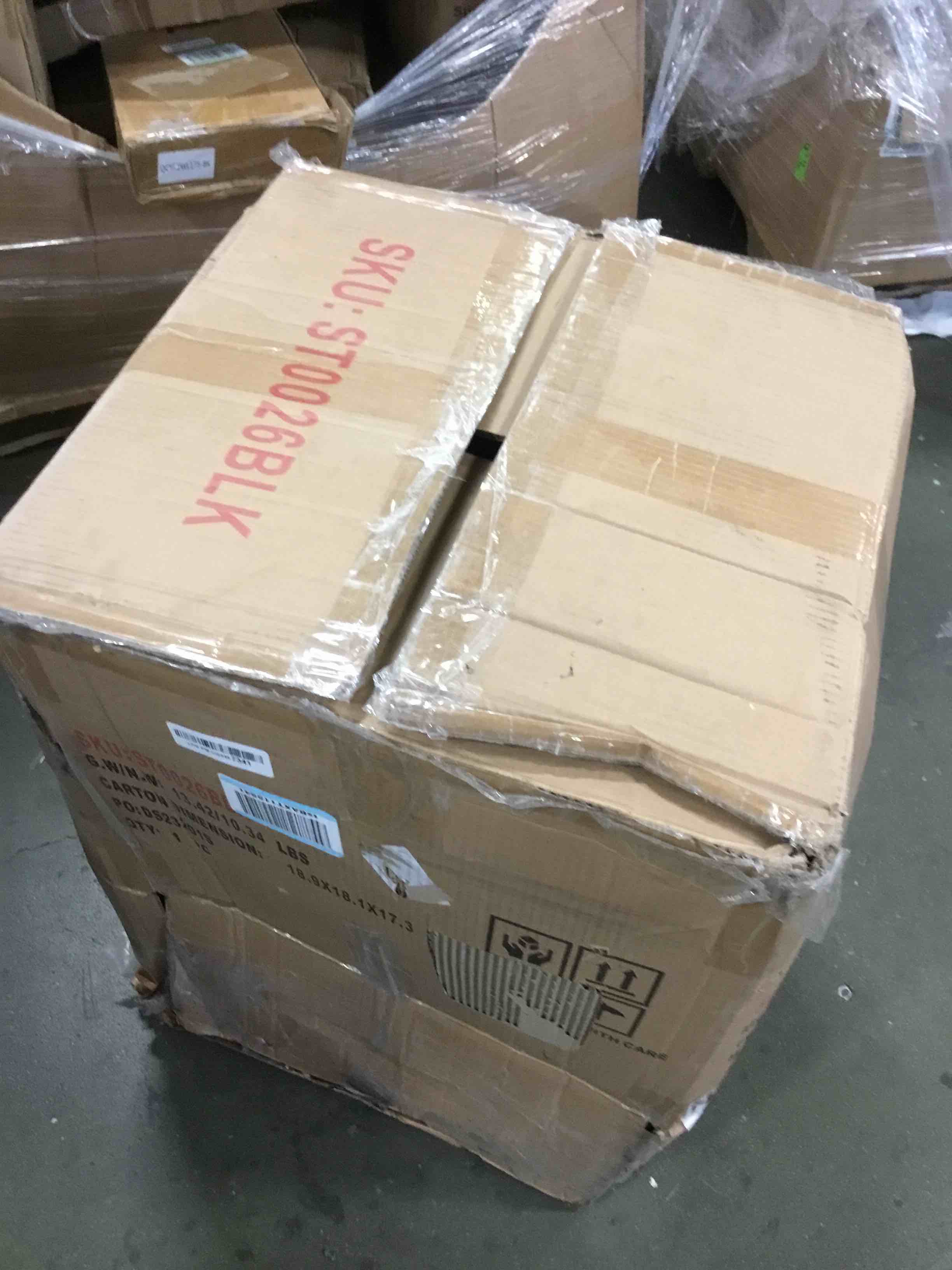 https://s3.amazonaws.com/lotting-images-prod/bidfta/RED6854378_1719848130292.jpeg