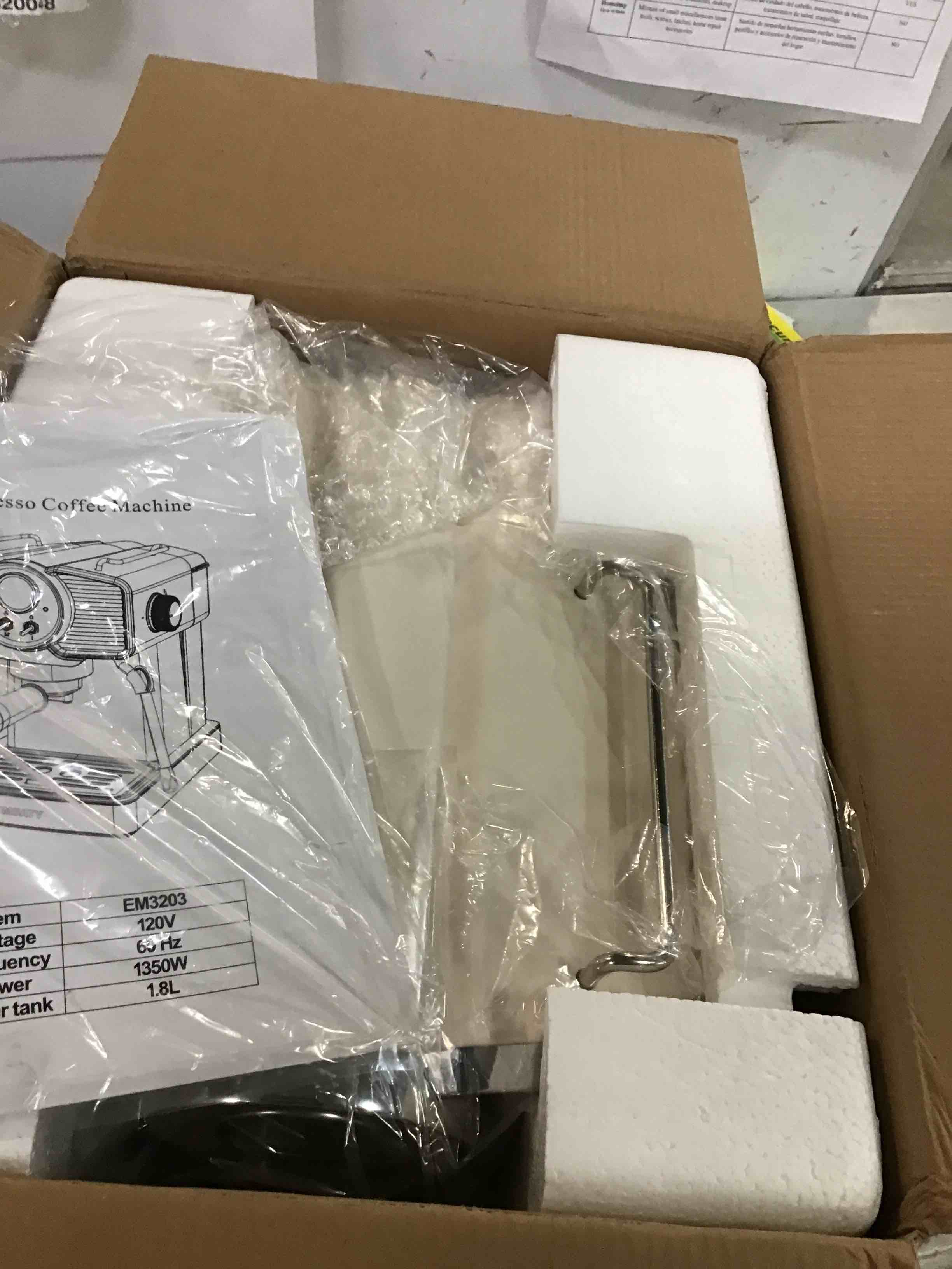 https://s3.amazonaws.com/lotting-images-prod/bidfta/RED6855794_1729186312724.jpeg