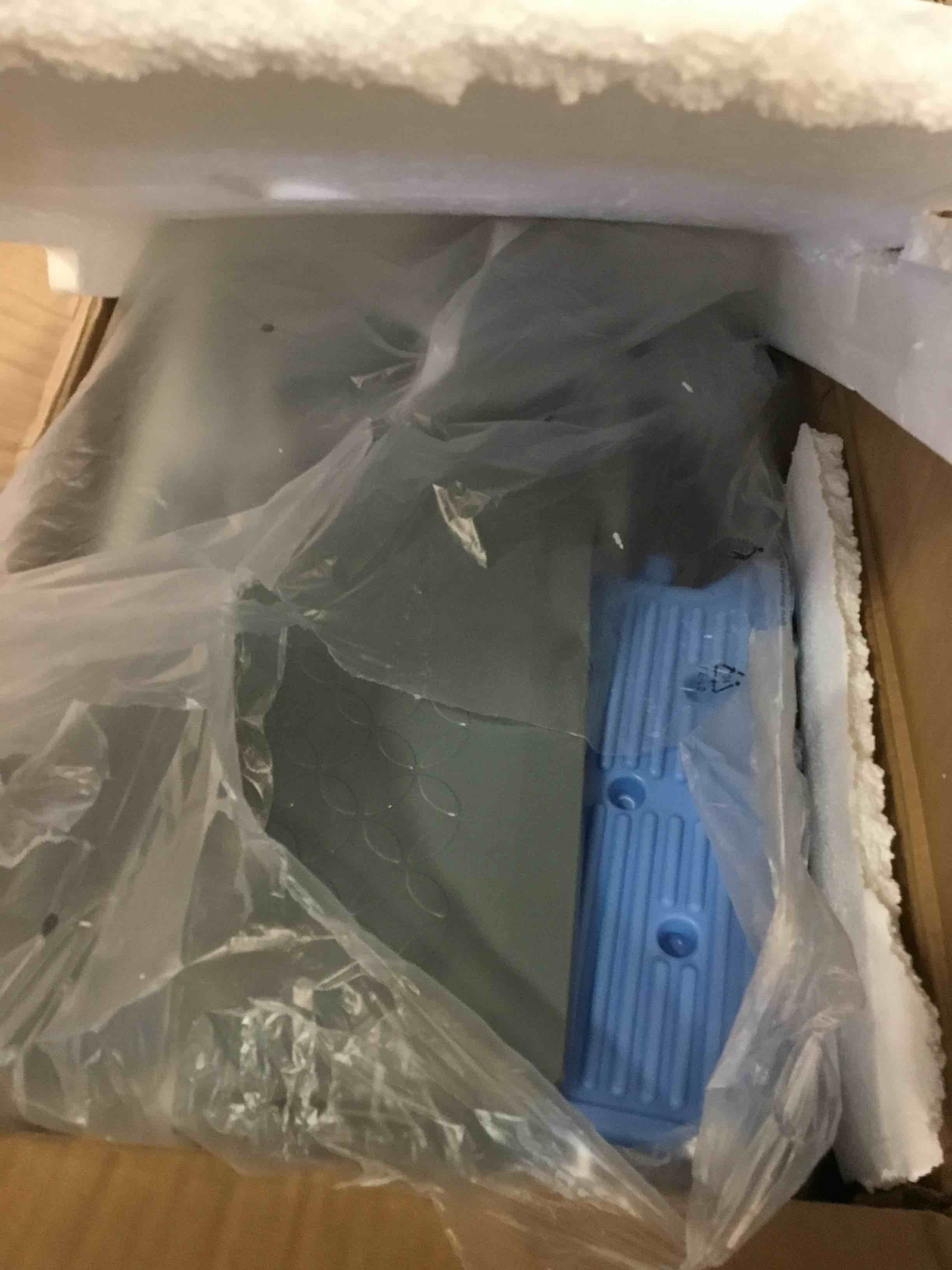 https://s3.amazonaws.com/lotting-images-prod/bidfta/RED6855944_1729267865500.jpeg