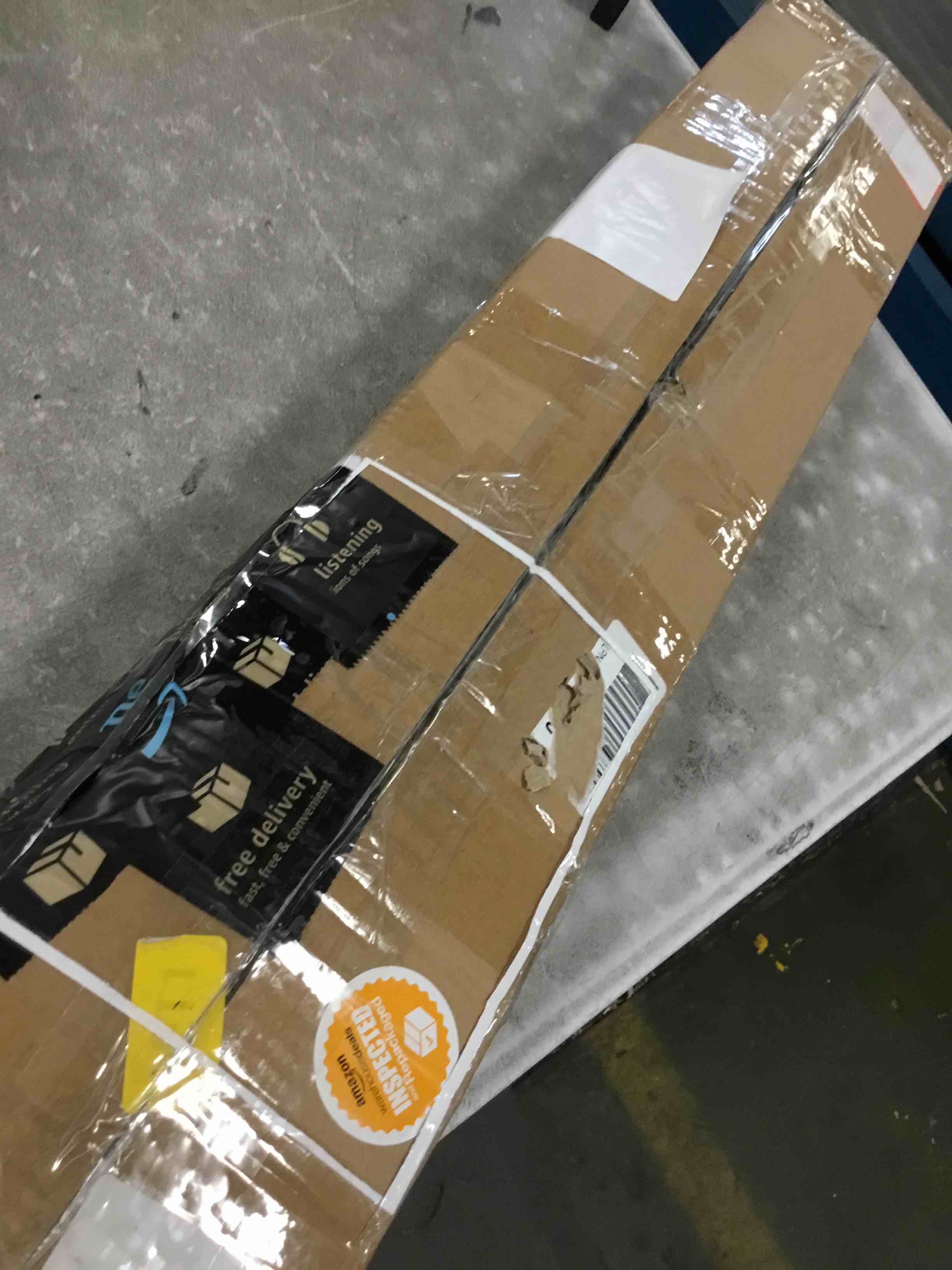 https://s3.amazonaws.com/lotting-images-prod/bidfta/RED6858911_1720552966545.jpeg