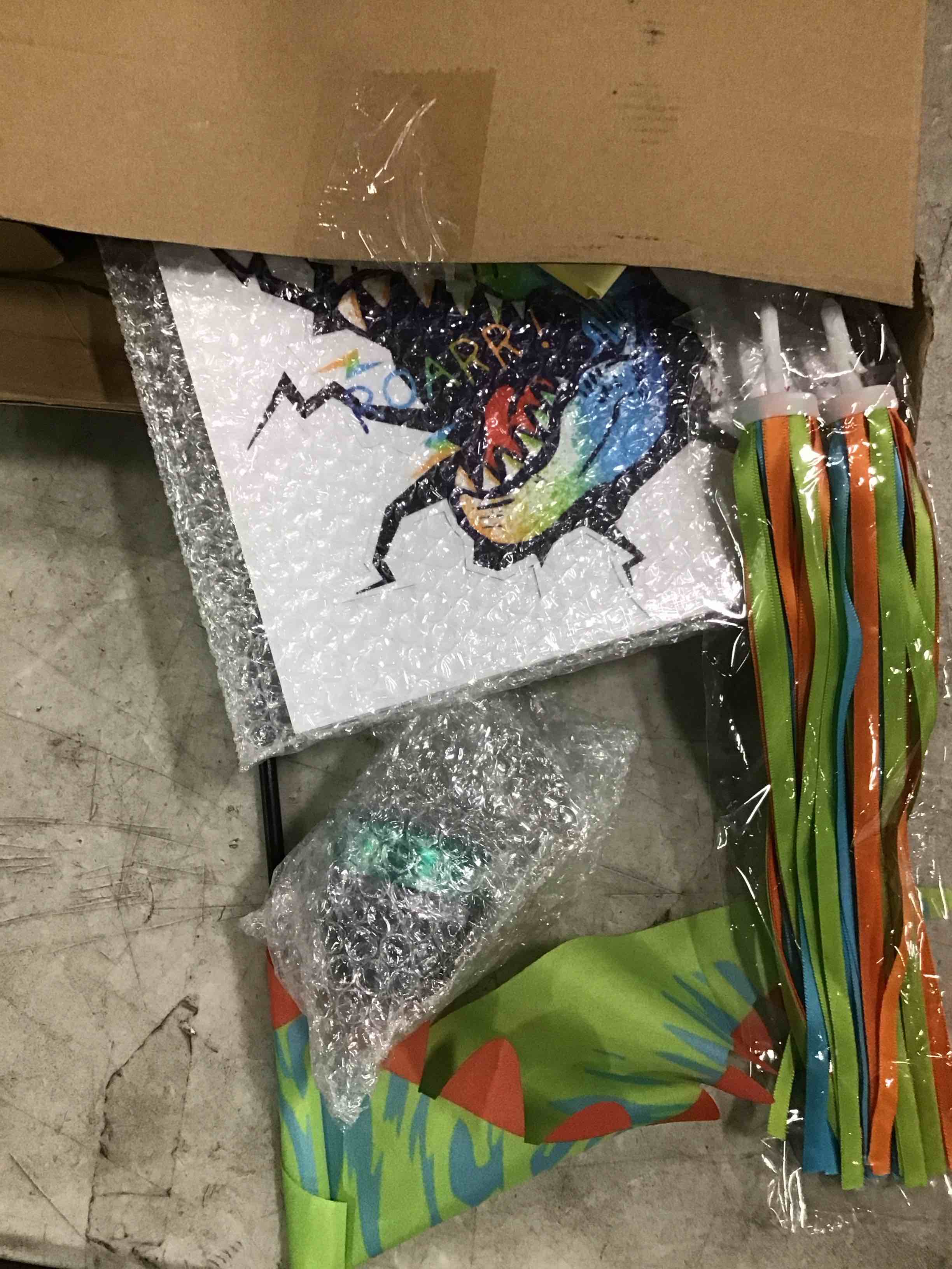 https://s3.amazonaws.com/lotting-images-prod/bidfta/RED6859438_1721309220116.jpeg
