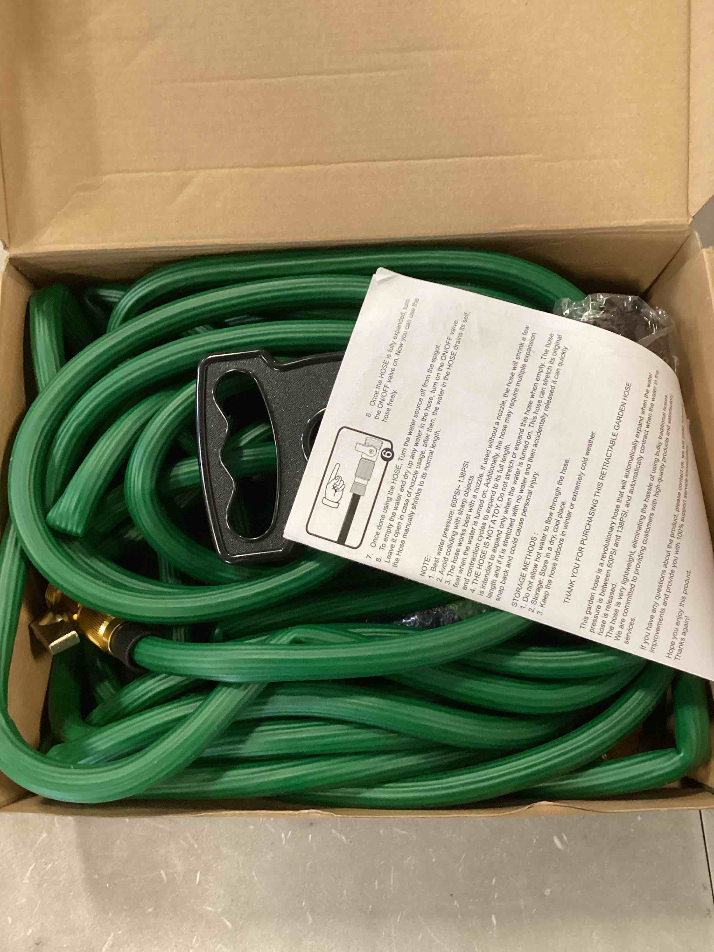 https://s3.amazonaws.com/lotting-images-prod/bidfta/RED6860100_1720543462467.jpeg