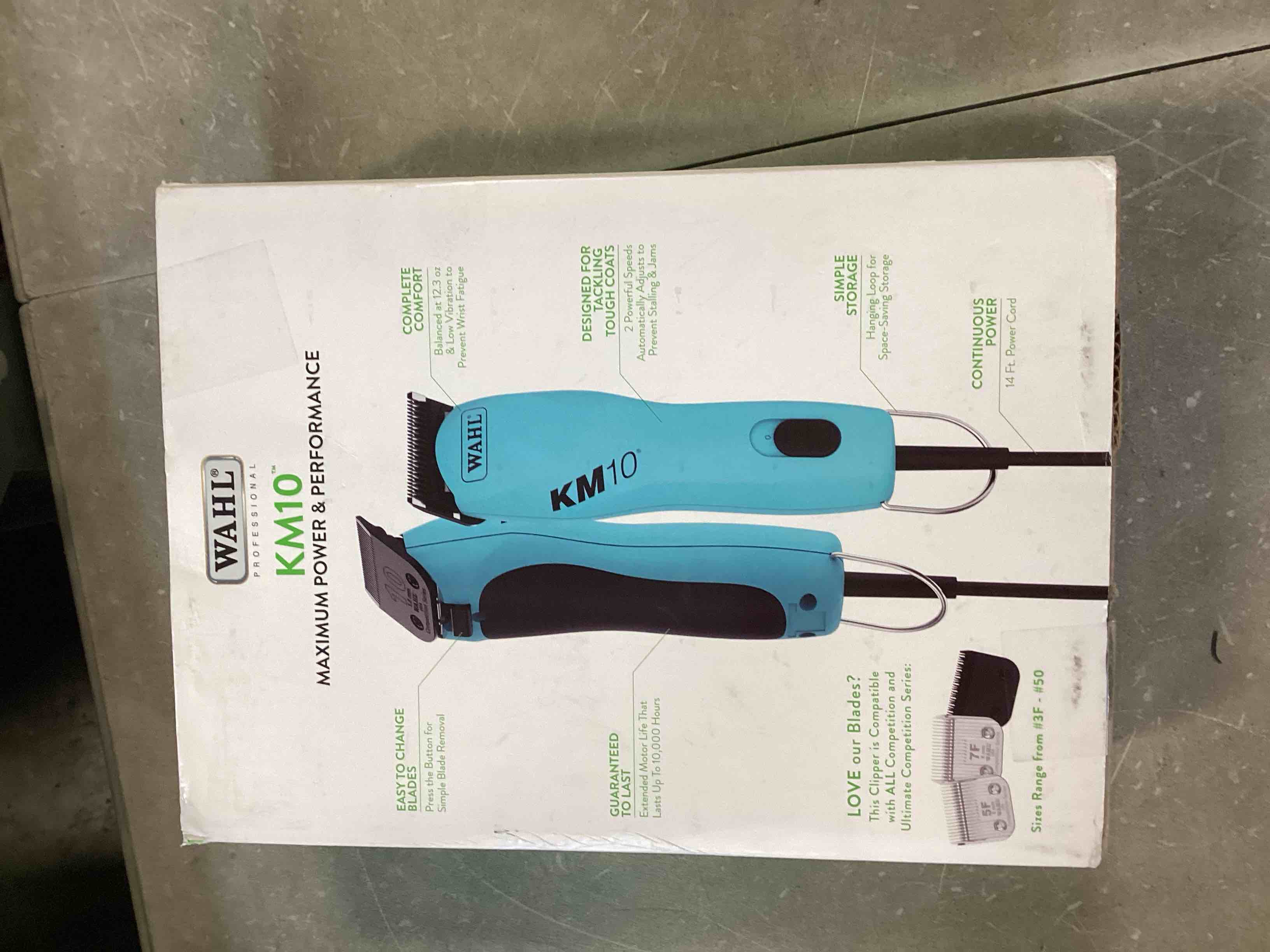 https://s3.amazonaws.com/lotting-images-prod/bidfta/RED6861186_1721316982772.jpeg