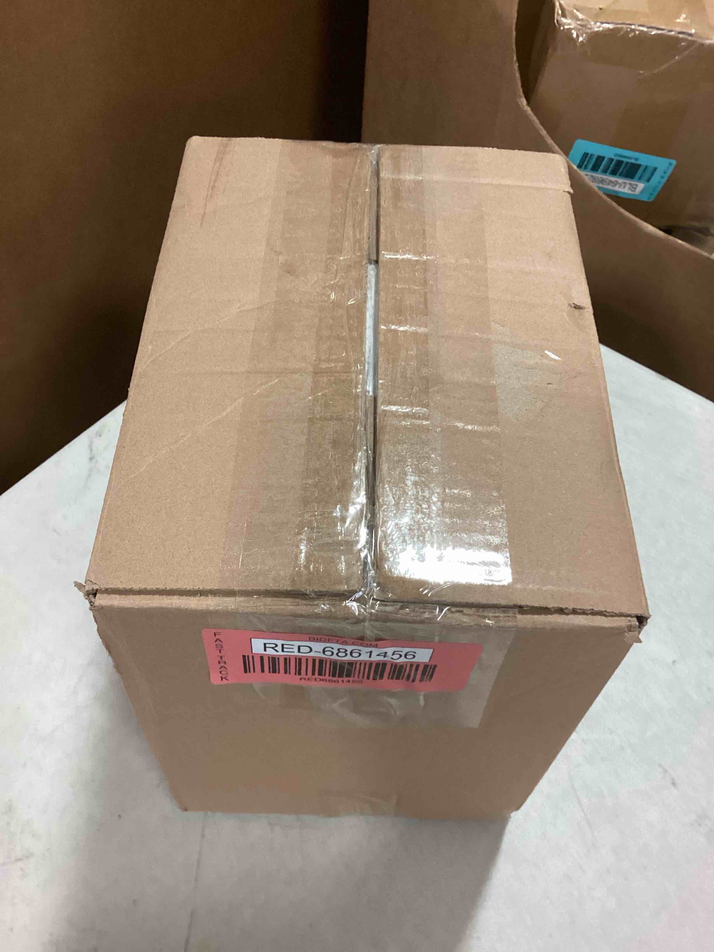 https://s3.amazonaws.com/lotting-images-prod/bidfta/RED6861456_1720184998515.jpeg