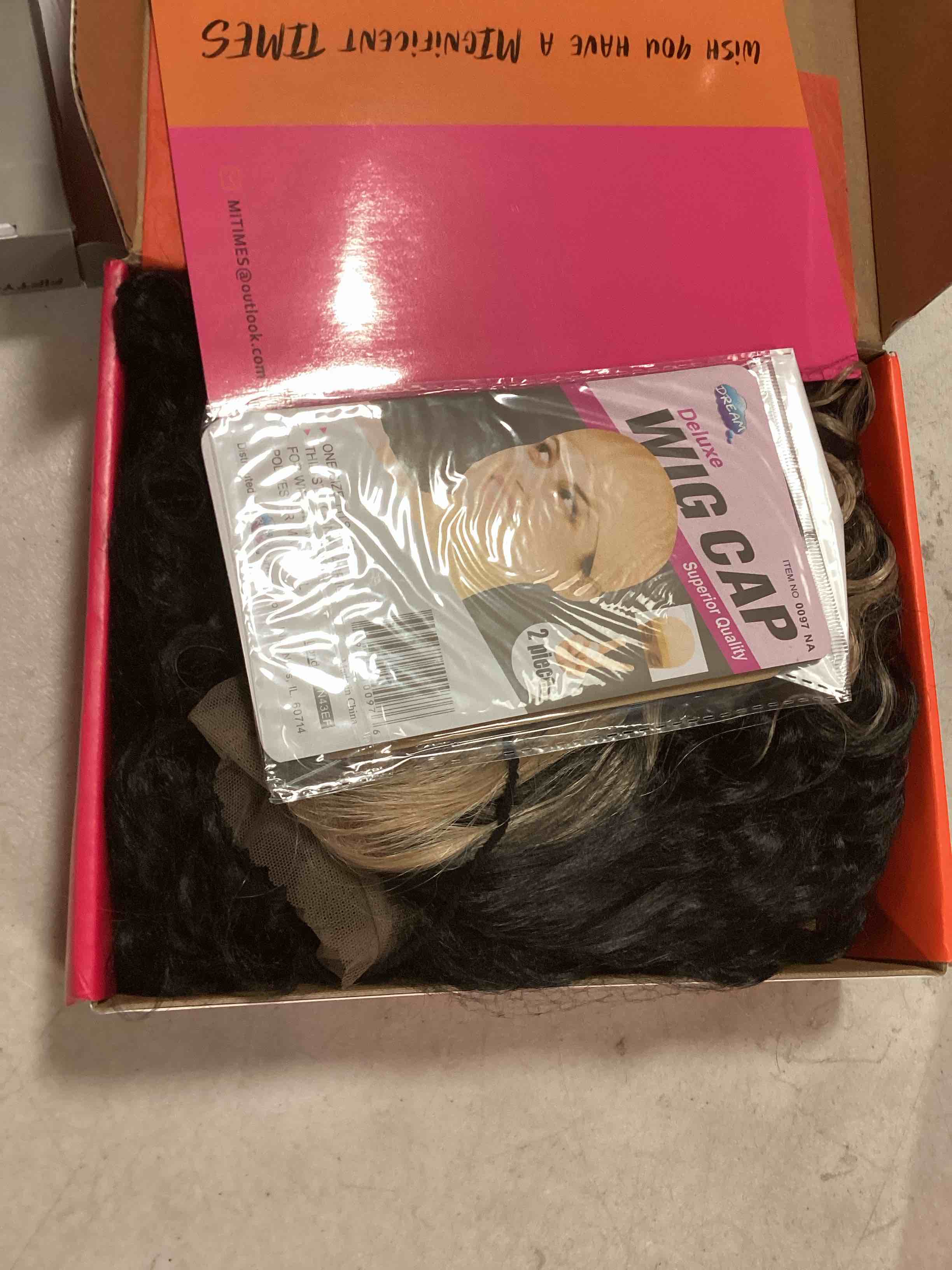https://s3.amazonaws.com/lotting-images-prod/bidfta/RED6861503_1720187752197.jpeg