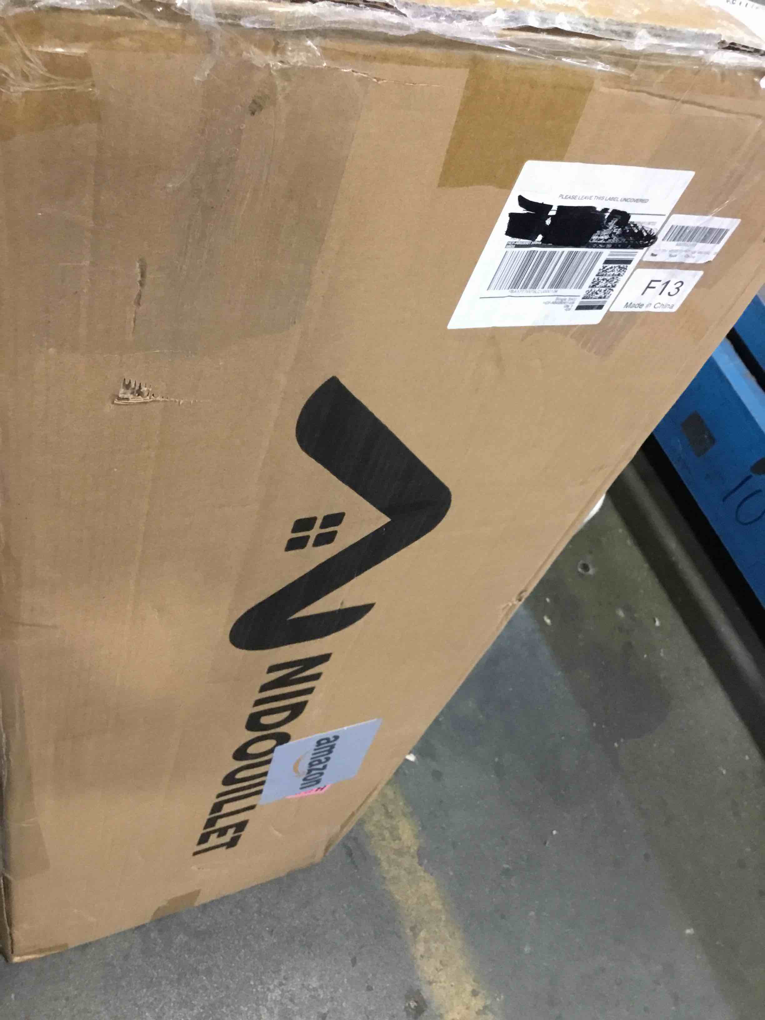 https://s3.amazonaws.com/lotting-images-prod/bidfta/RED6863297_1720448461807.jpeg
