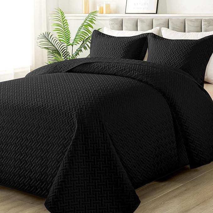 Madison Park Quebec Quilt Set - Luxurious Damask Stitching Design, Cotton Filled Lightweight Coverlet Bedspread Bedding, Shams, Twin/Twin XL(68"x90"), Black 2 Piece Blue Twin/Twin XL (68 in x 90 in)