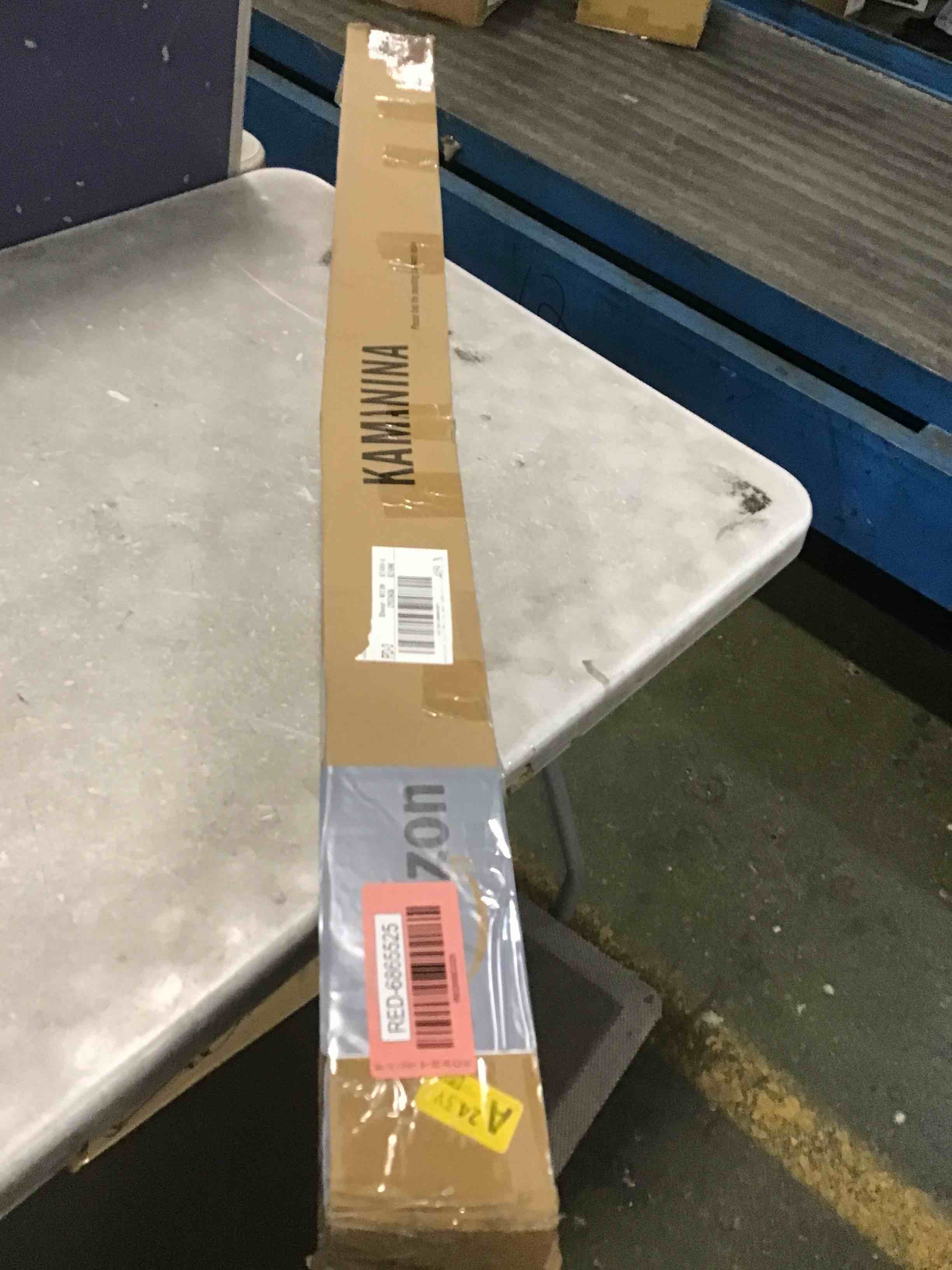 https://s3.amazonaws.com/lotting-images-prod/bidfta/RED6865525_1720708424551.jpeg