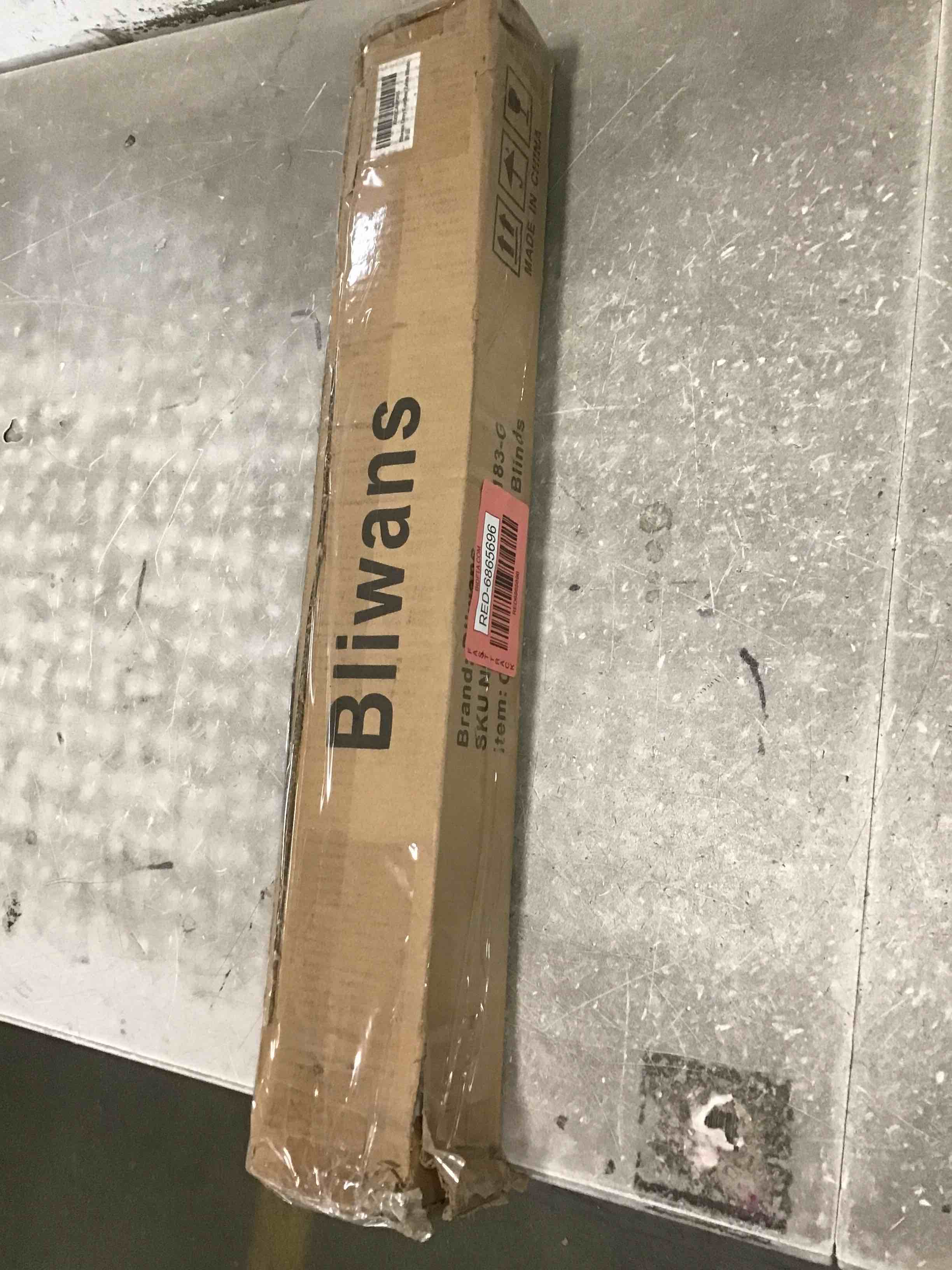 https://s3.amazonaws.com/lotting-images-prod/bidfta/RED6865696_1720786269401.jpeg