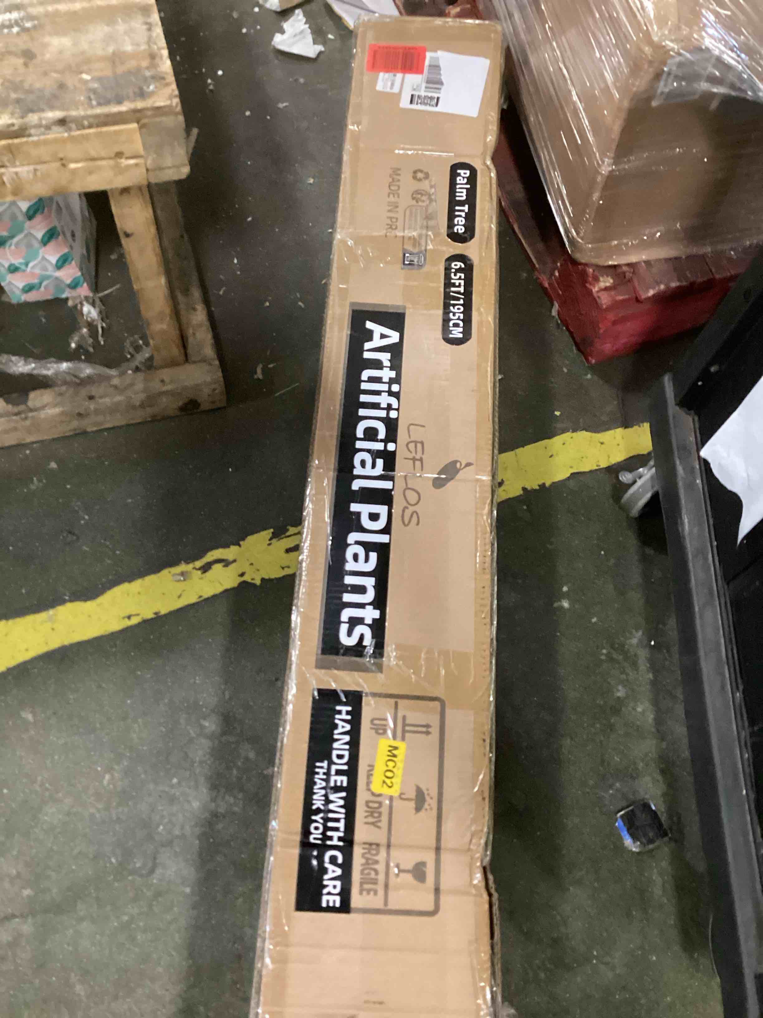 https://s3.amazonaws.com/lotting-images-prod/bidfta/RED6866604_1722277842936.jpeg