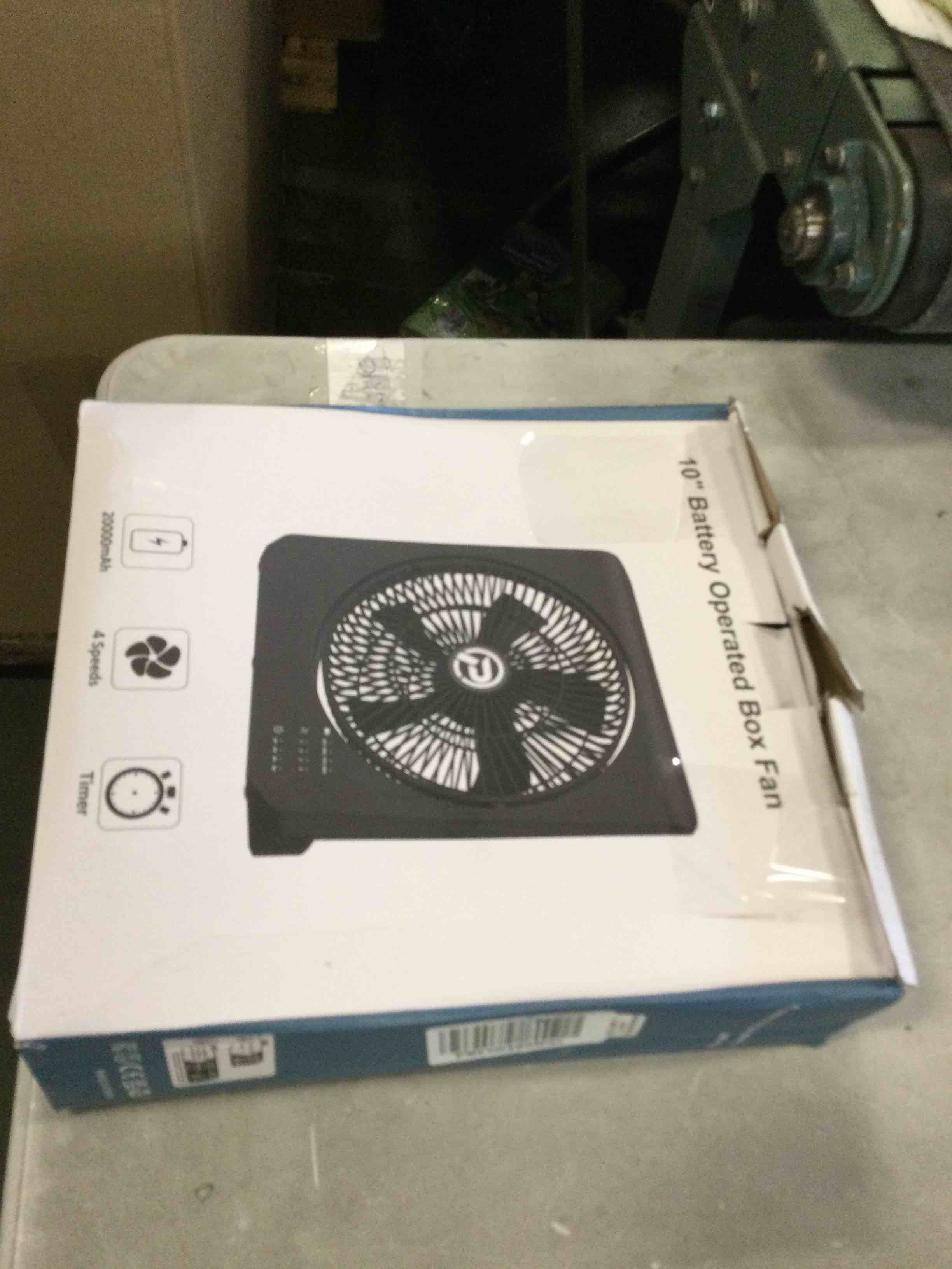 https://s3.amazonaws.com/lotting-images-prod/bidfta/RED6867786_1719593881870.jpeg