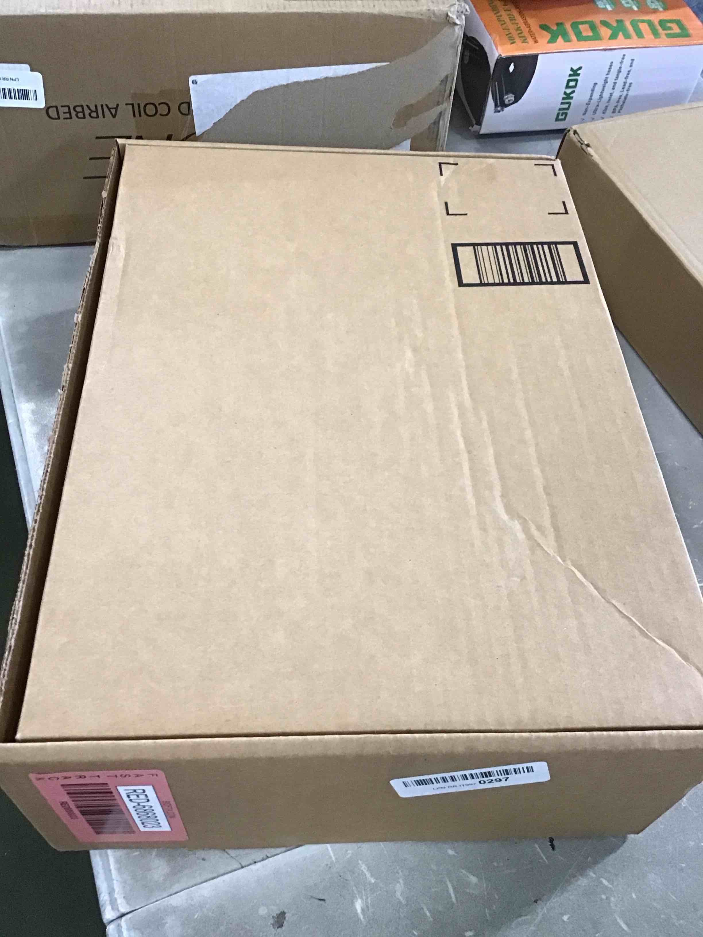 https://s3.amazonaws.com/lotting-images-prod/bidfta/RED6868023_1719843744419.jpeg