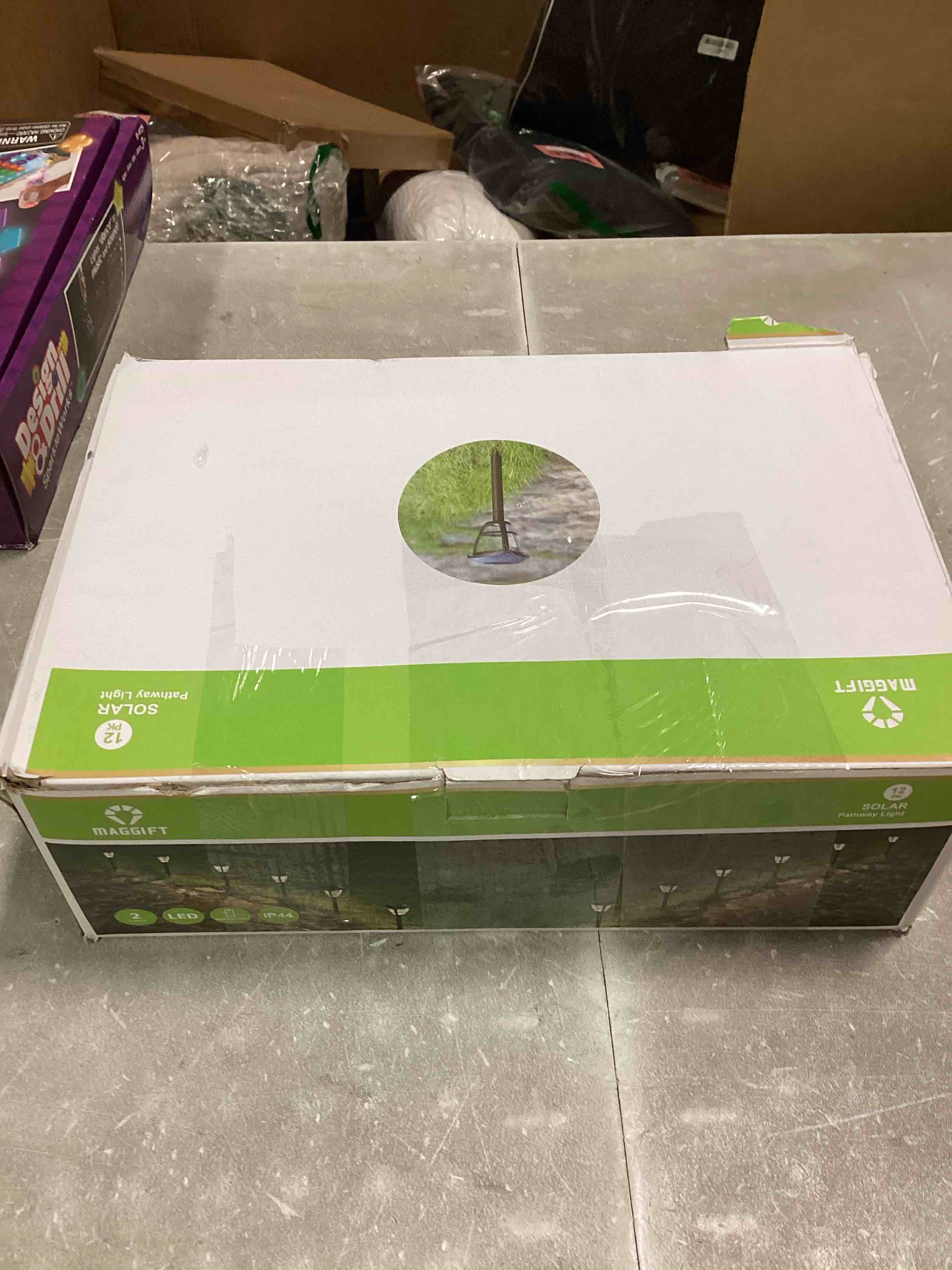 https://s3.amazonaws.com/lotting-images-prod/bidfta/RED6870244_1721142643614.jpeg