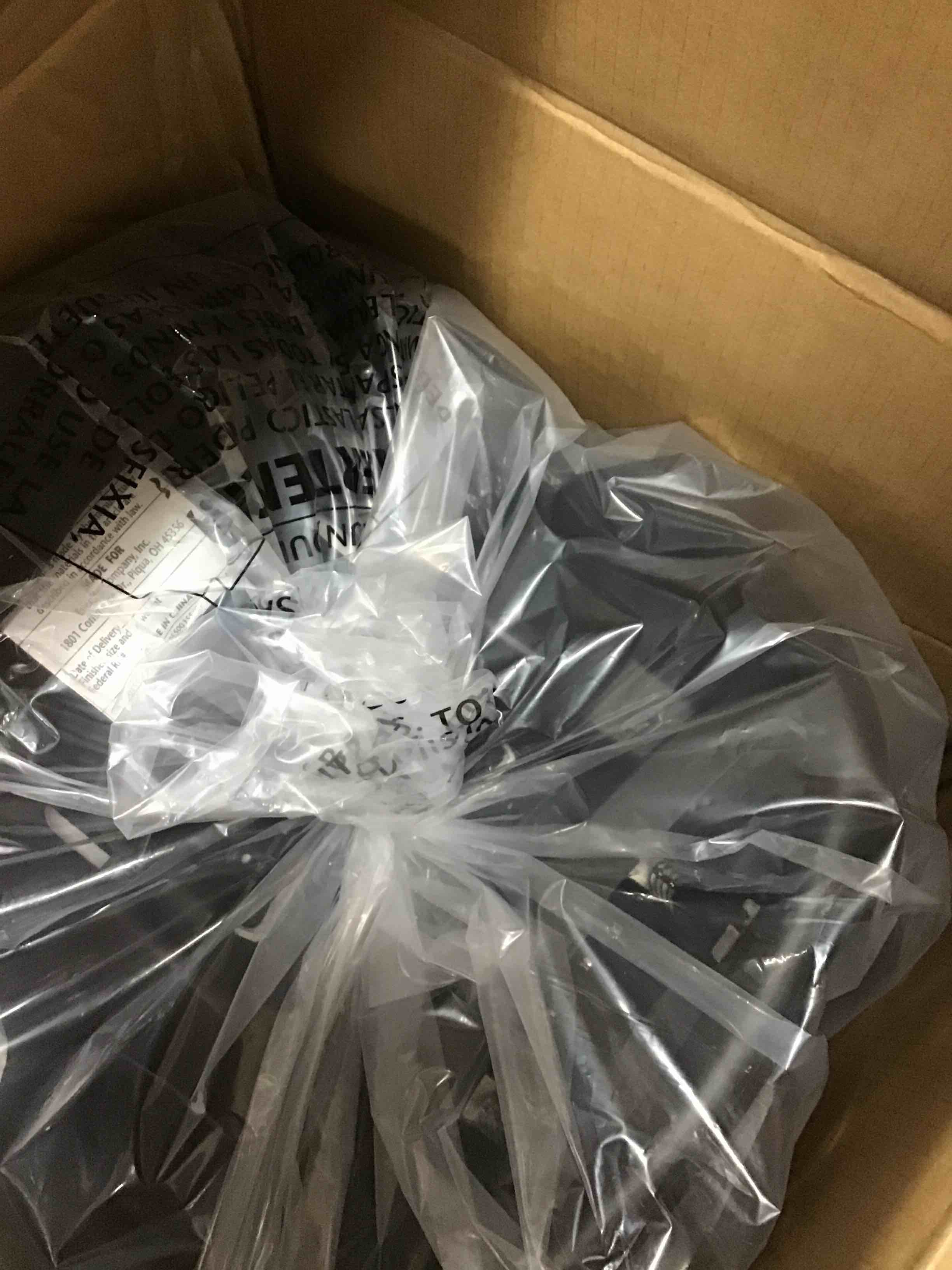 https://s3.amazonaws.com/lotting-images-prod/bidfta/SG4Z2jZtXK_001_v_1714764246170.jpeg