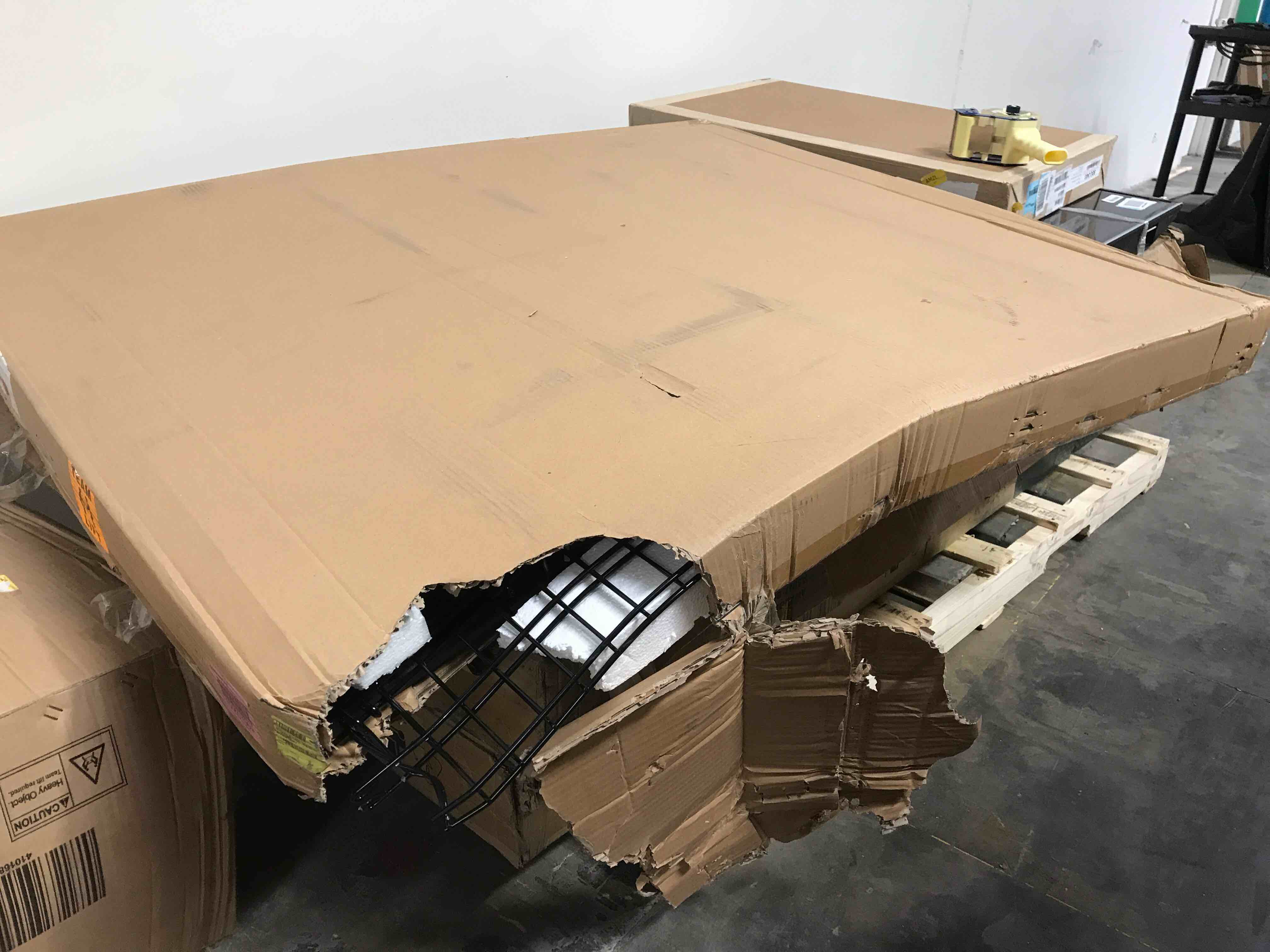 https://s3.amazonaws.com/lotting-images-prod/bidfta/SY770045_1601588441495.jpeg