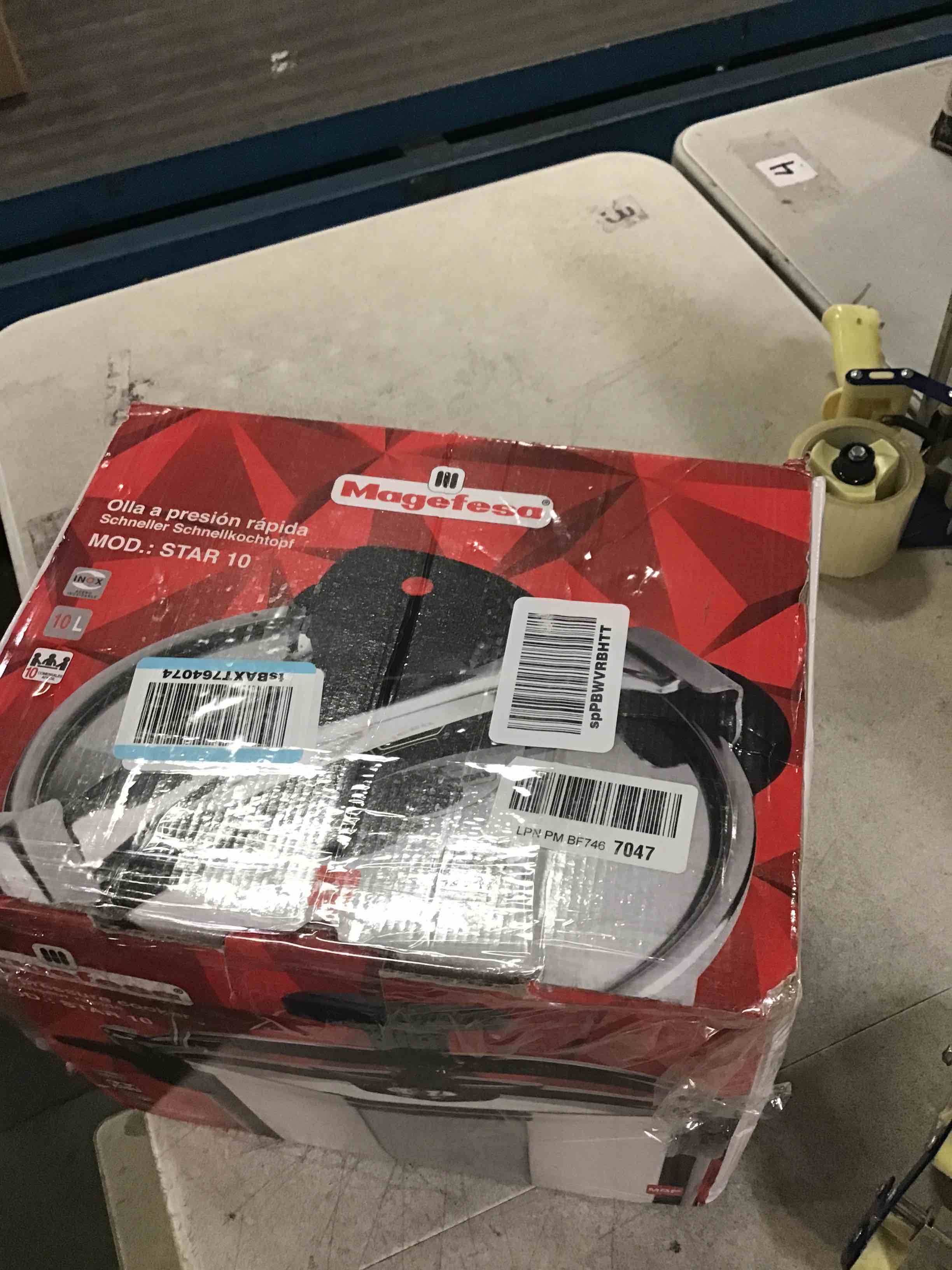 https://s3.amazonaws.com/lotting-images-prod/bidfta/TEA0004749_1724708660328.jpeg