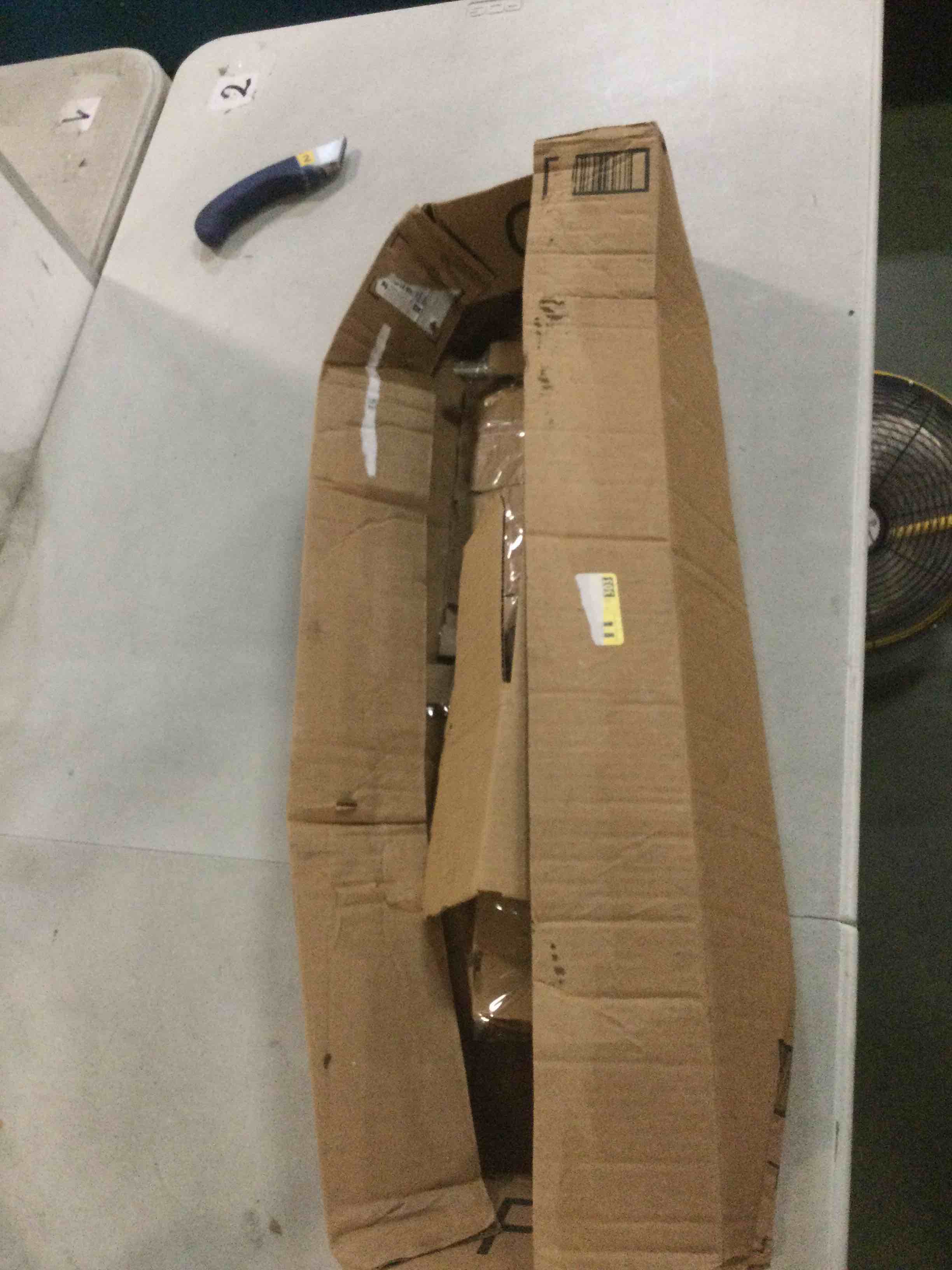 https://s3.amazonaws.com/lotting-images-prod/bidfta/TEA0004842_1724383193543.jpeg